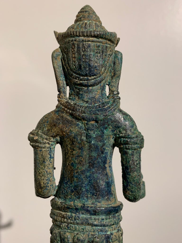 Lopburi Style Cast Bronze Figure of Uma, 13th-14th Century, Thailand For Sale 7