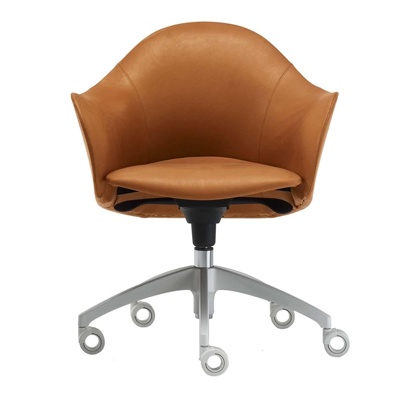 Contemporary Lopold Swivel Chair For Sale