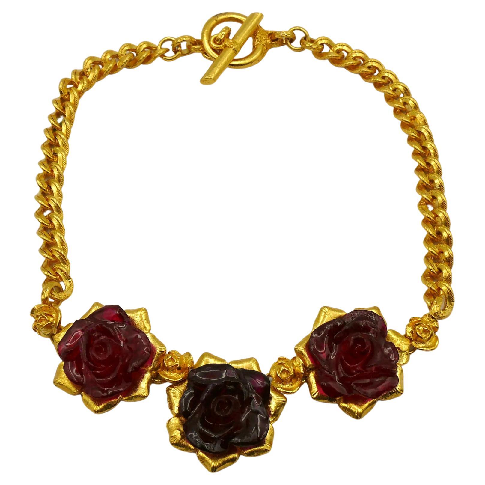 L'OR DU SOIR Vintage Gold Tone Floral Necklace For Sale