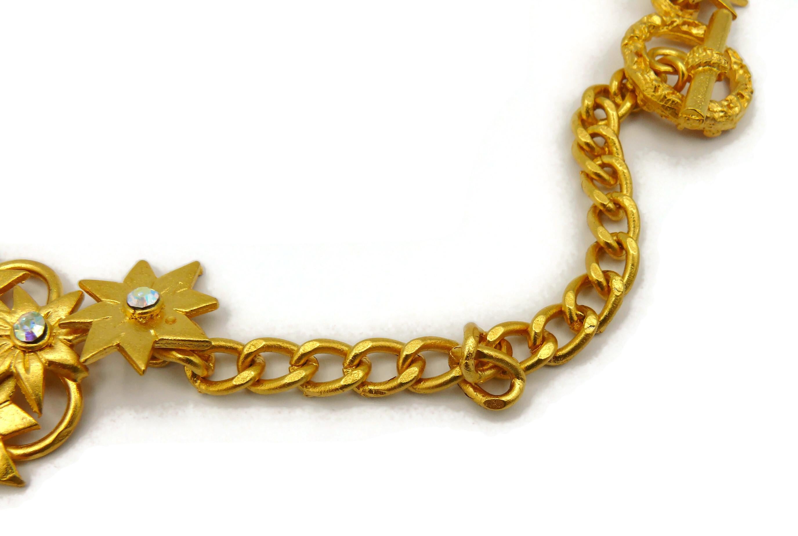 L'OR DU SOIR Vintage Gold Tone Jewelled Star Necklace For Sale 9