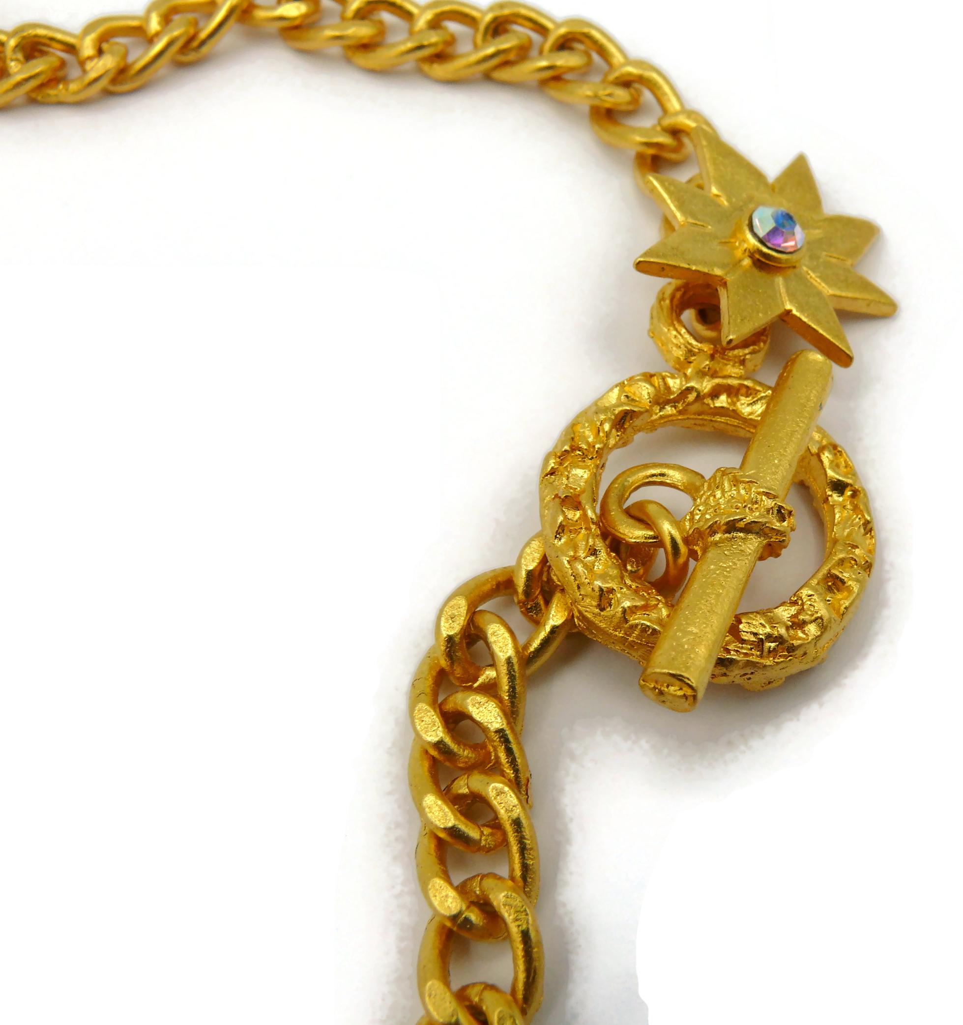 L'OR DU SOIR Vintage Gold Tone Jewelled Star Necklace For Sale 10