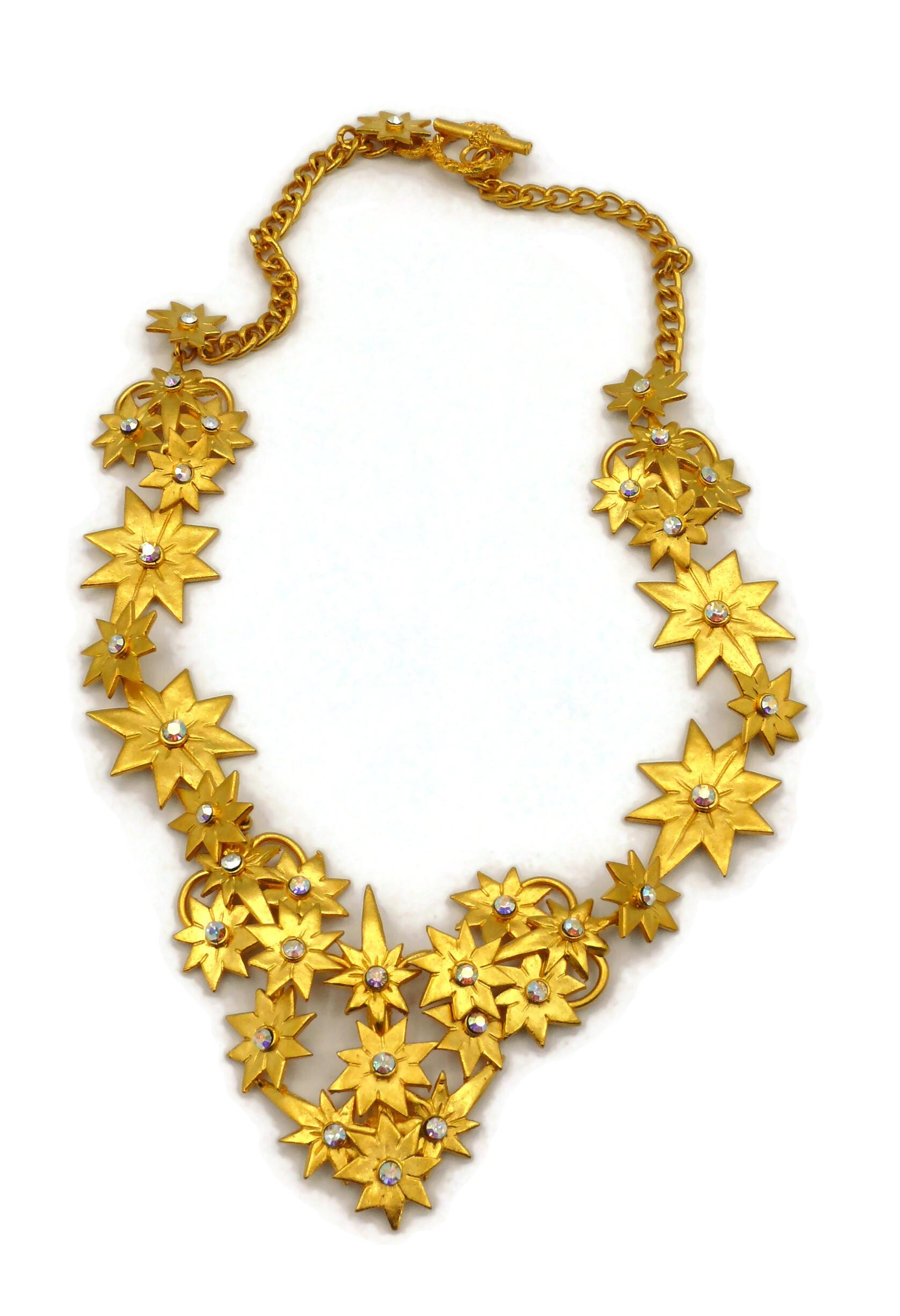L'OR DU SOIR Vintage Gold Tone Jewelled Star Necklace In Good Condition For Sale In Nice, FR