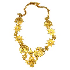 L'OR DU SOIR Vintage Gold Tone Jewelled Star Necklace