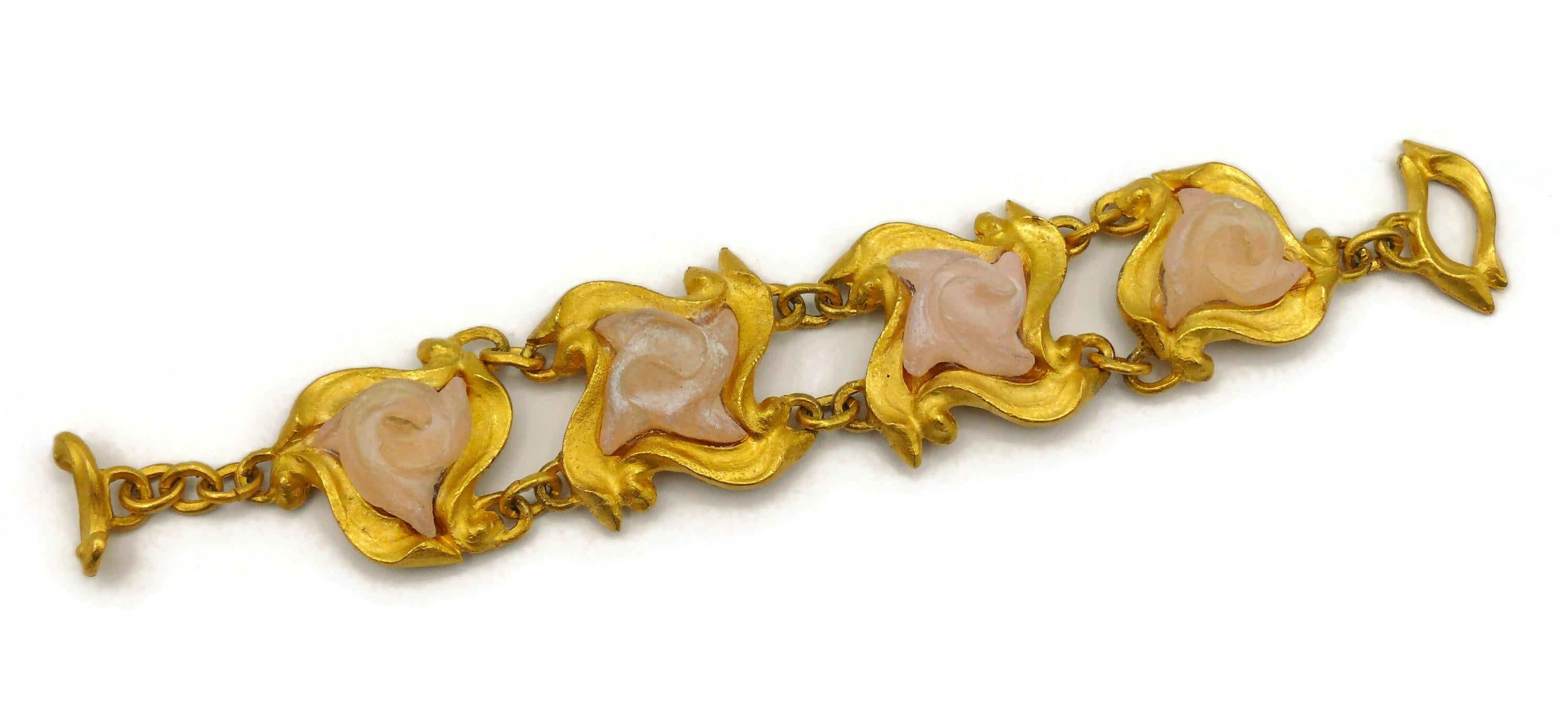 L'OR DU SOIR Vintage Gold Tone Link Bracelet In Good Condition For Sale In Nice, FR