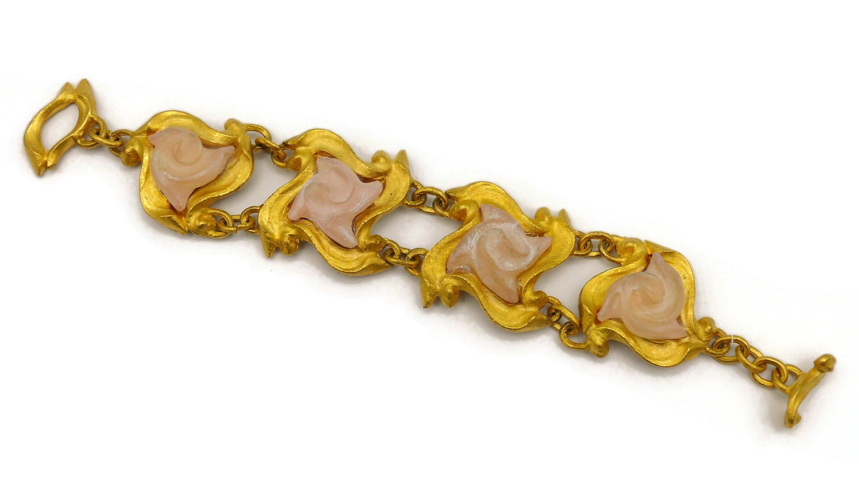 L'OR DU SOIR Vintage Gold Tone Link Bracelet For Sale 4