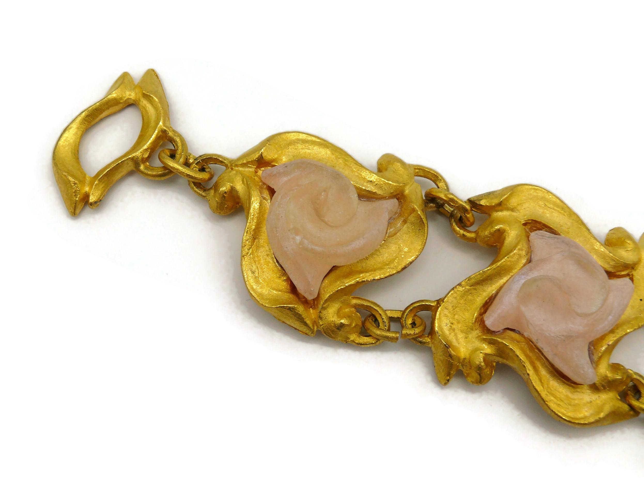 L'OR DU SOIR Vintage Gold Tone Link Bracelet For Sale 5
