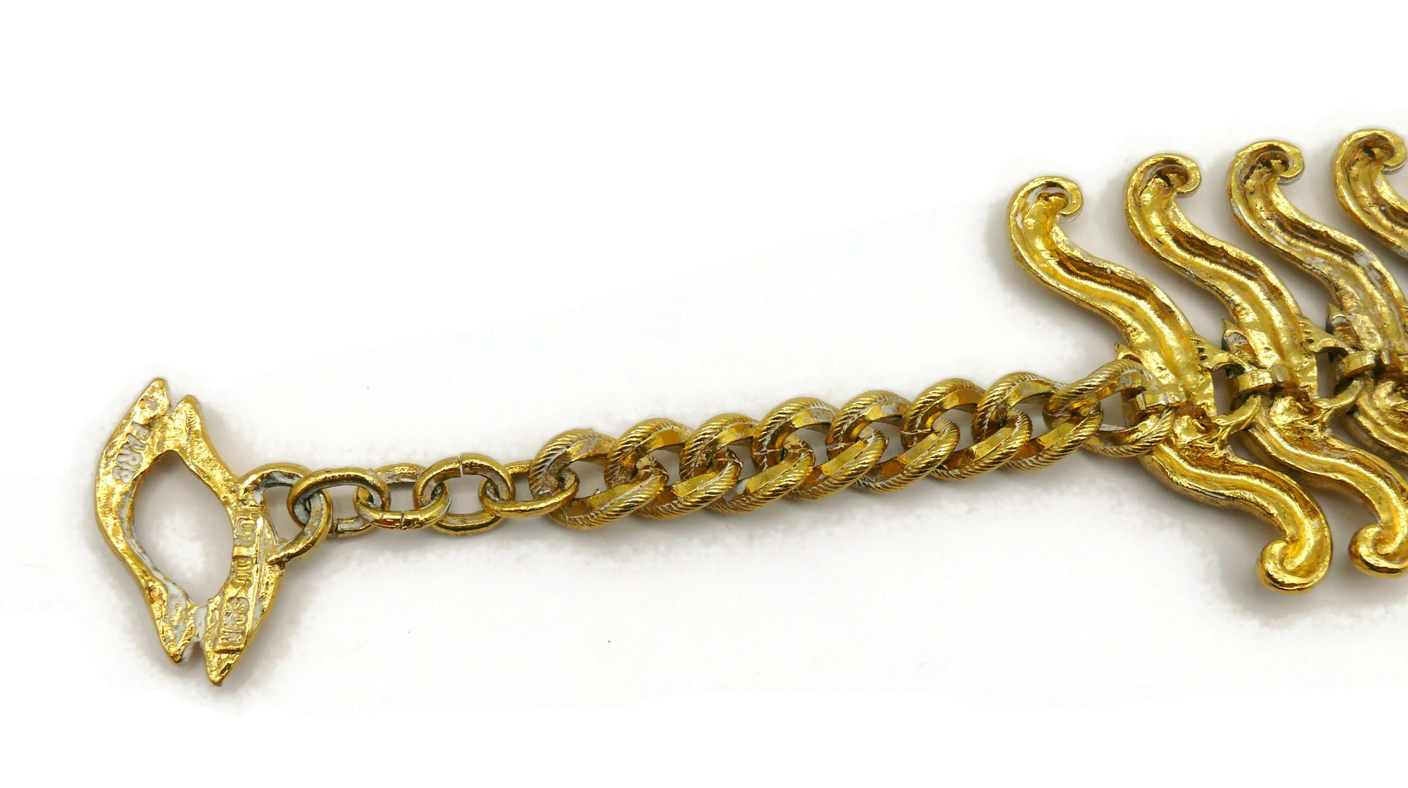 L'OR DU SOIR Vintage Gold Tone Scroll Link Necklace For Sale 6