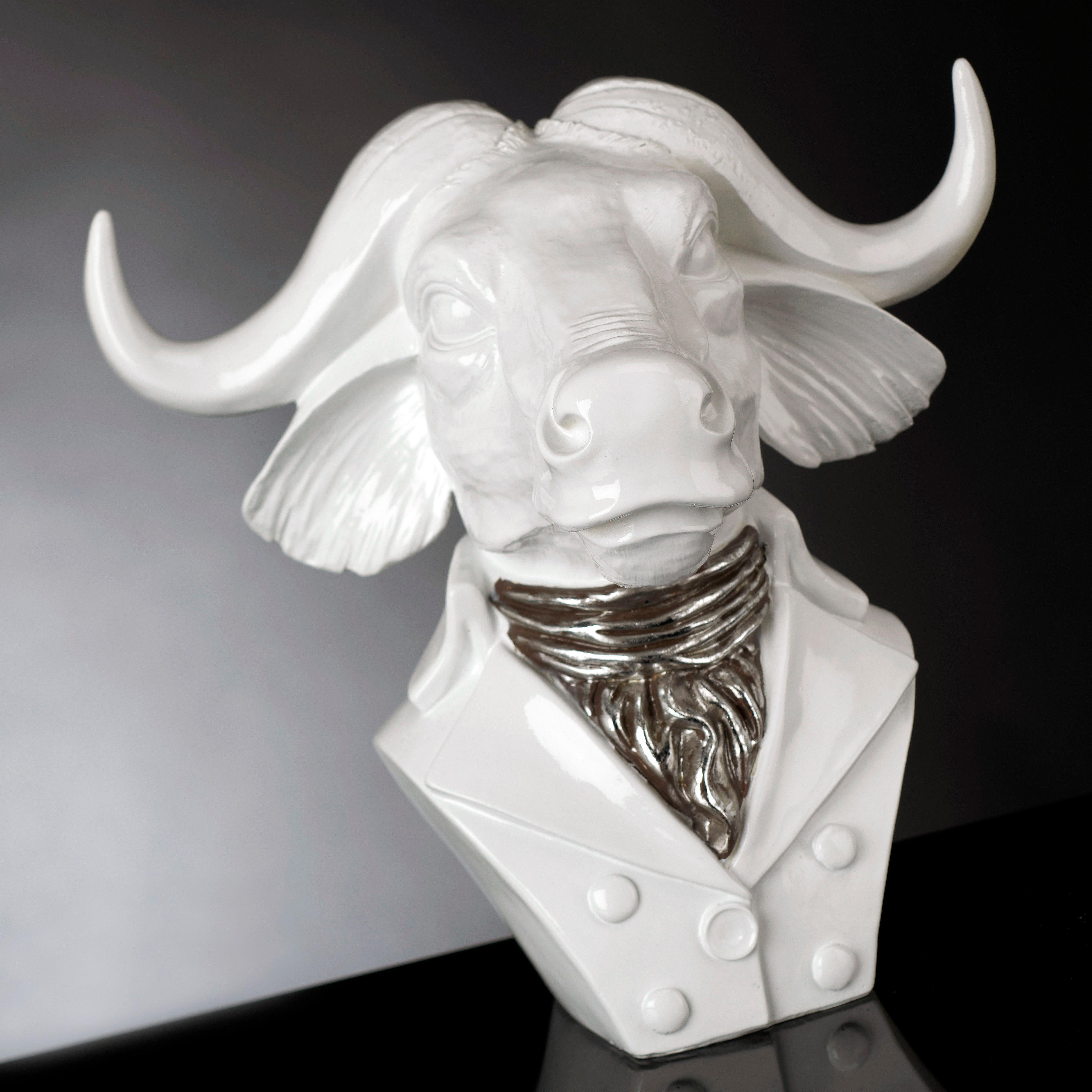 Modern Lord Buffalo Small, Decorative Item in Resin, Made in Italy For Sale