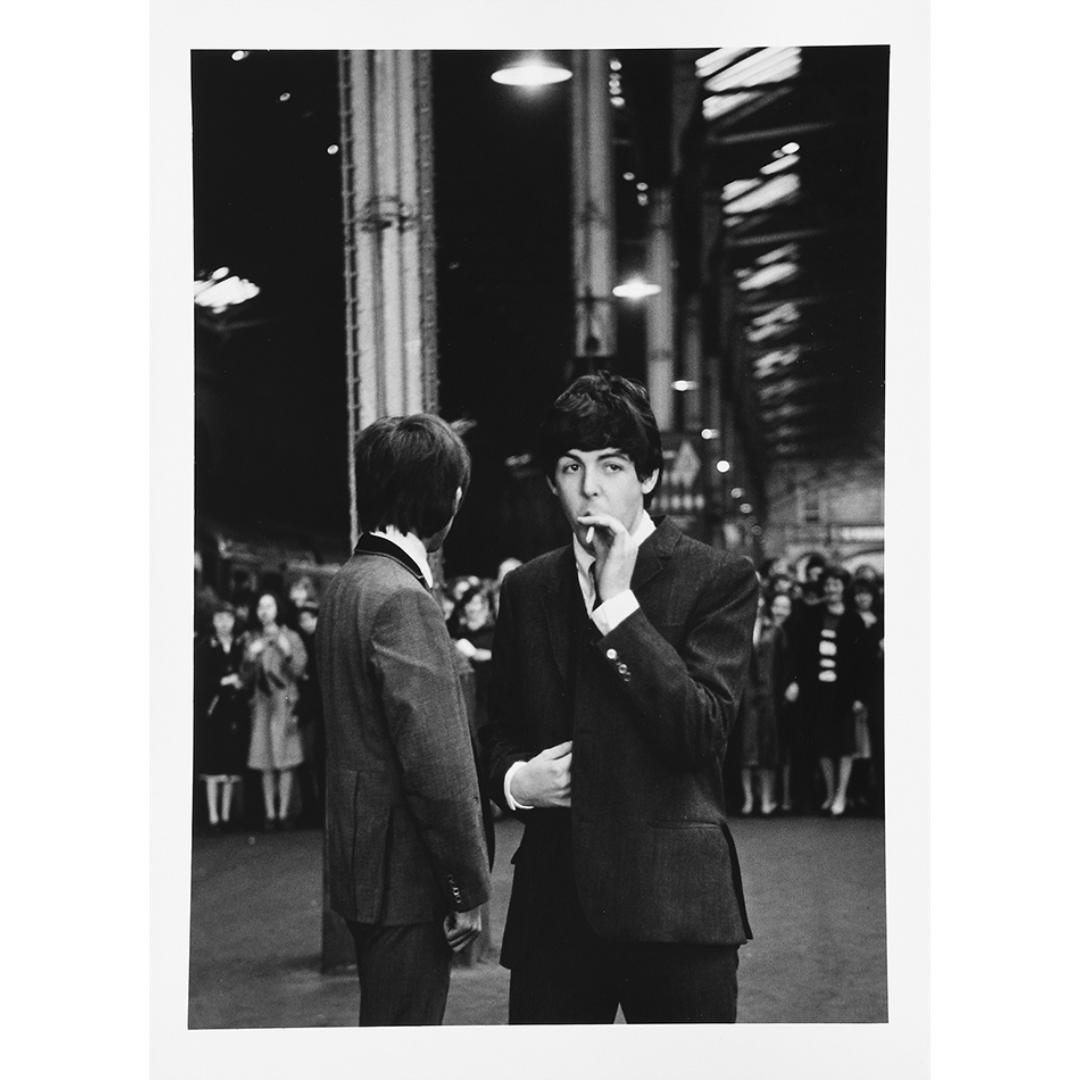 The Beatles, Paul McCartney and George Harrison at Marylebone Station