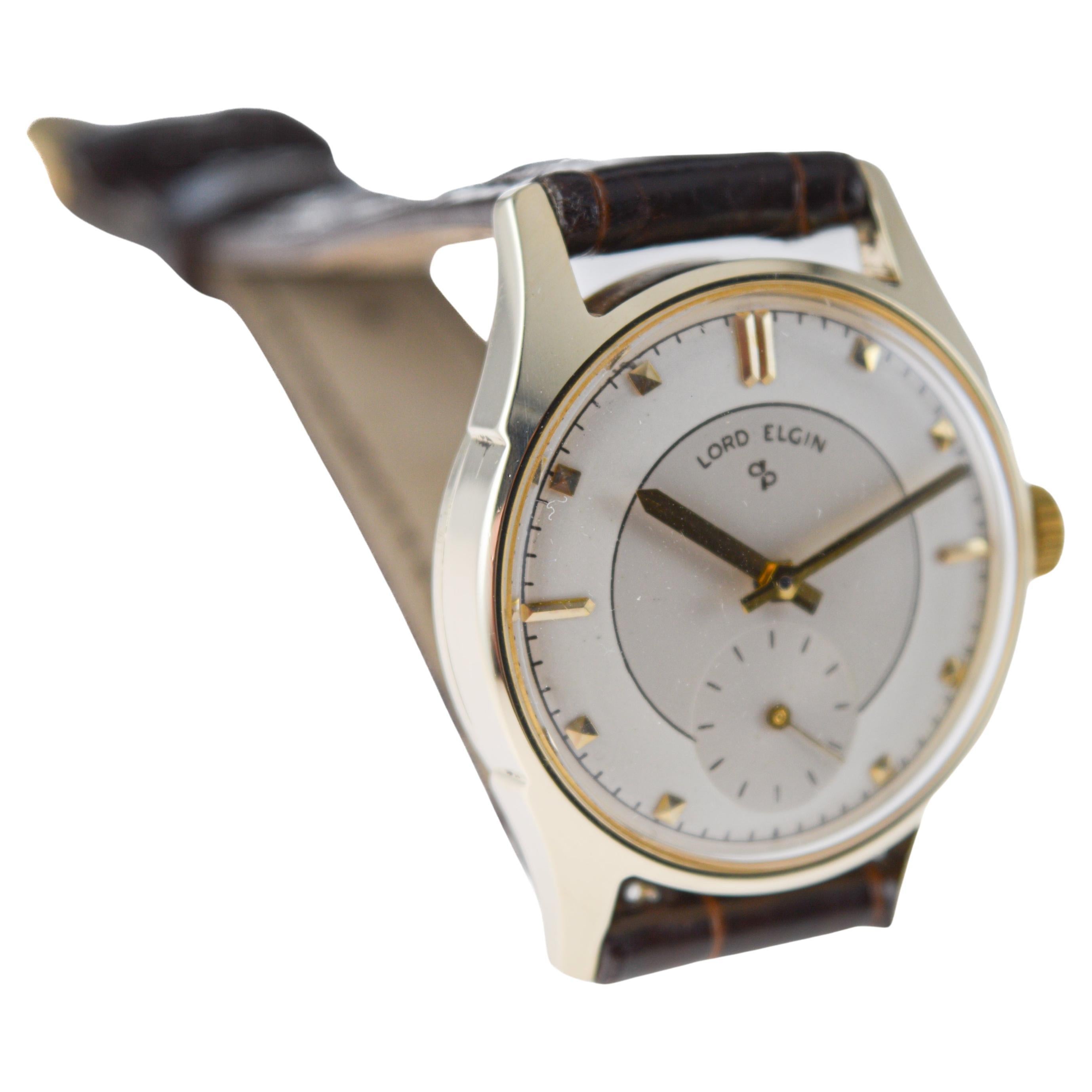 Women's or Men's Lord Elgin 14Kt Solid Gold Art Deco Watch circa 1950's Vault Find For Sale