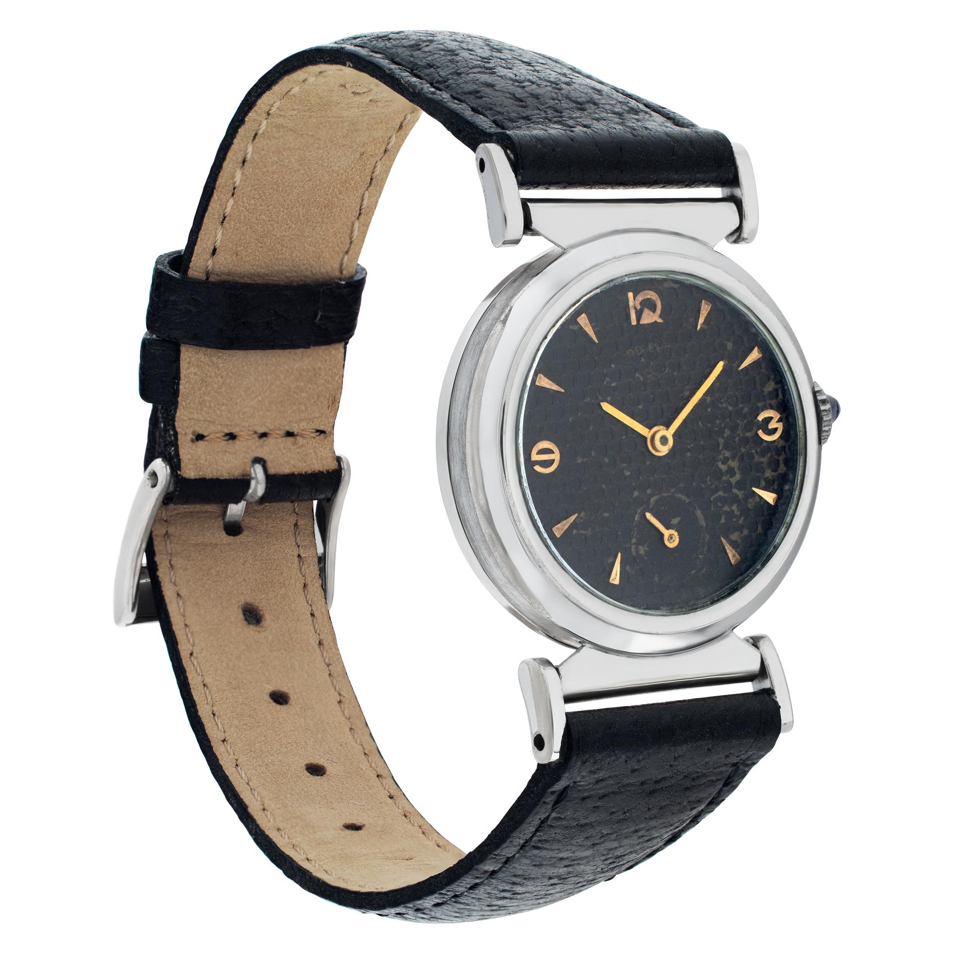 Klassische Edelstahl-Armbanduhr von Lord Elgin Ref E37819 im Zustand „Hervorragend“ im Angebot in Surfside, FL