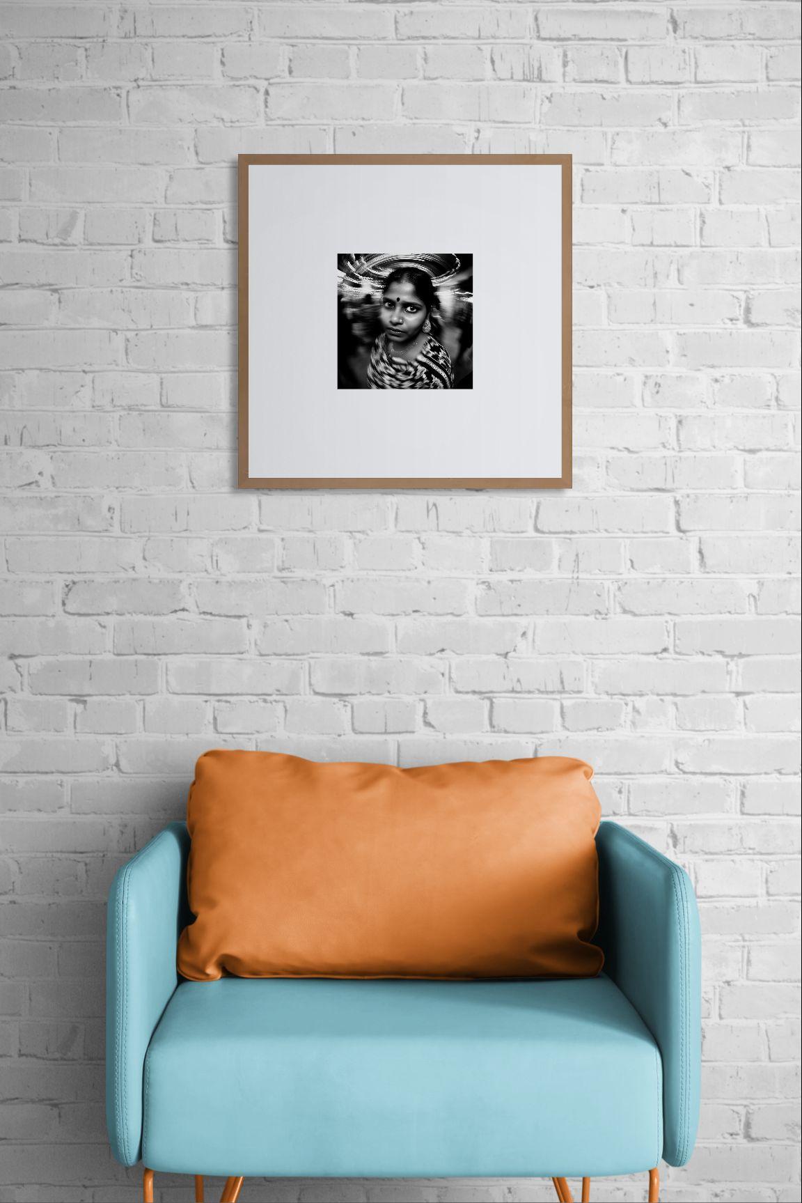 Lord Fauntleroy
Ahmedabad 151209-427
Pigment Print
Year: 2015
Visible Size: 9.25 x 9.25 inches
Framed: 10.6 x 10.6 inches
Signed: On Label
Edition: 8
COA provided


*White frame with standard plex

Lord Fauntleroy is a seasoned photographer with