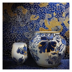Melanie Sherman 240522-102 (Keramik, Mosaik, Griechisch, Blau, Weiß, Gold, ~40 OFF)