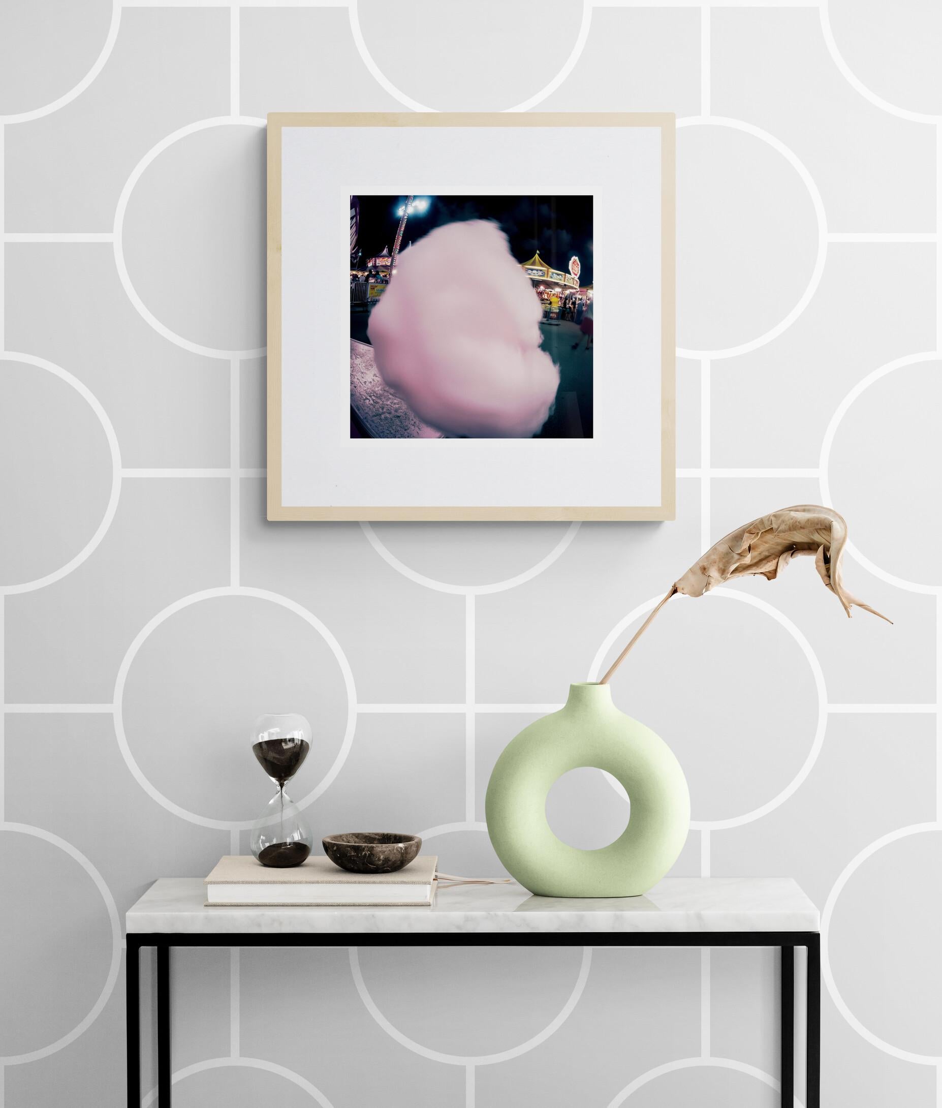Wisc 1709-02-06 (Americana, County Fair, Cotton Candy, Night Sky, 30% OFF) - Photograph American Modern di Lord Fauntleroy