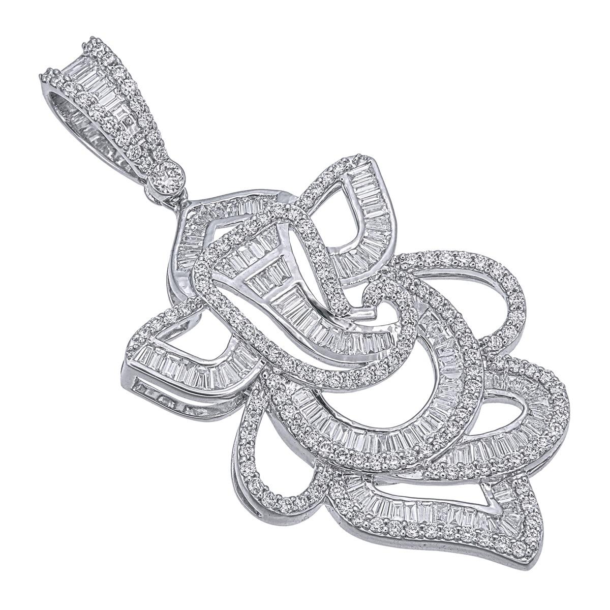 A diamond-studded Lord Ganesha pendant is a beautiful and elegant piece of jewelry that combines traditional symbolism with luxurious design.
Design and Aesthetics:
•	Lord Ganesha: The pendant features the iconic figure of Lord Ganesha, who is