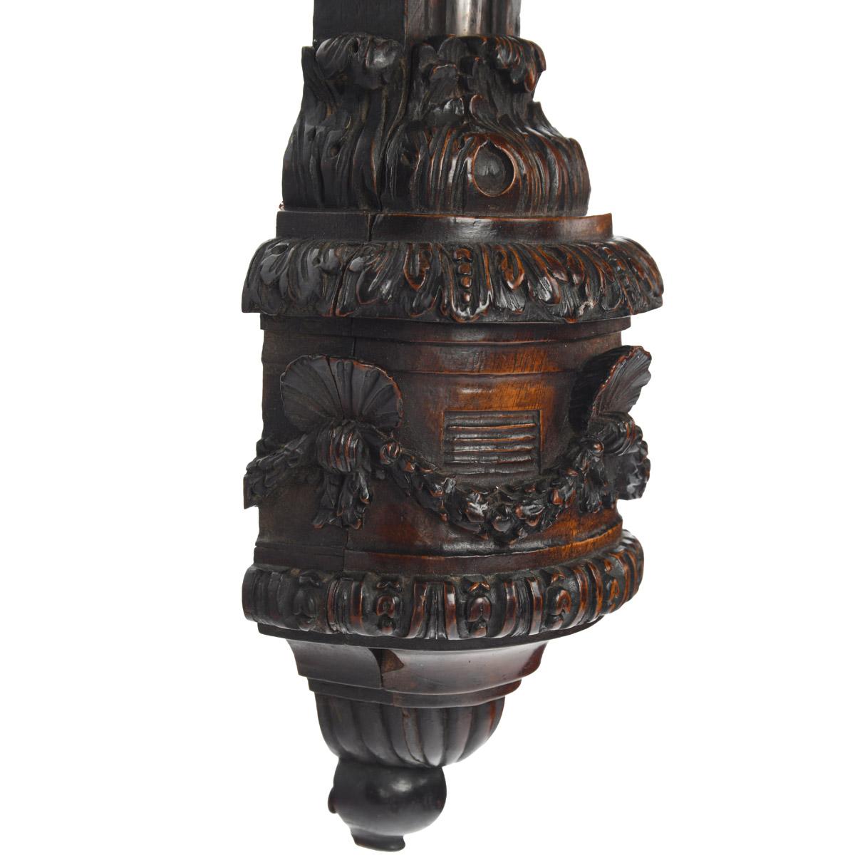 Barómetro de madera de tilo de Lord Vernon's Sudbury Hall, por J. Braund según Grinling Gibb en Bueno estado para la venta en Lymington, Hampshire