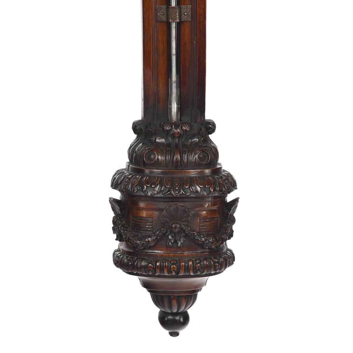 Barómetro de madera de tilo de Lord Vernon's Sudbury Hall, por J. Braund según Grinling Gibb en venta 2