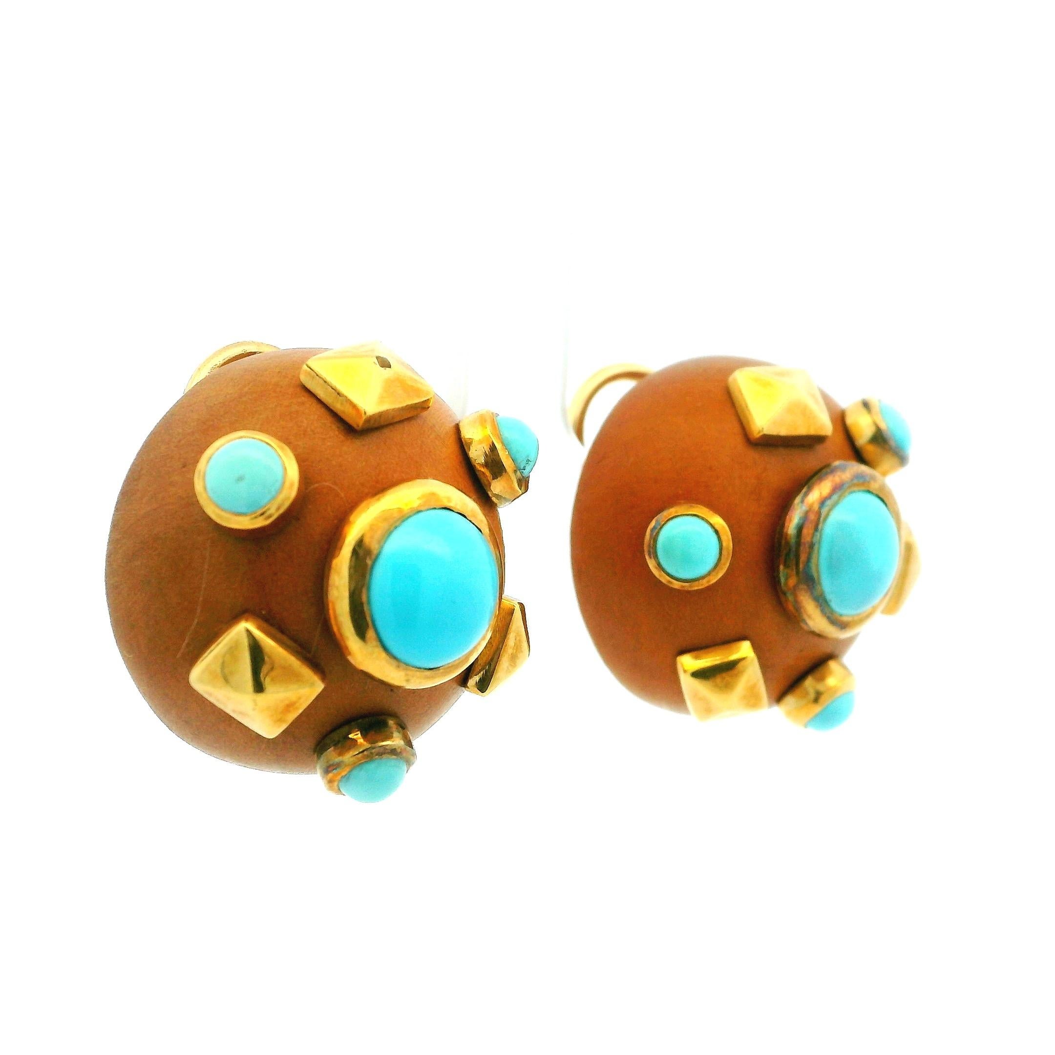 Cabochon Orecchini a cupola in oro 18 carati e turchese L'Orée du Boi, Francia, anni 1970-80 in vendita
