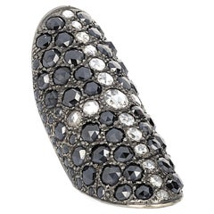 Loree Rodkin 7,31 Karat Diamant-Zigarrenring