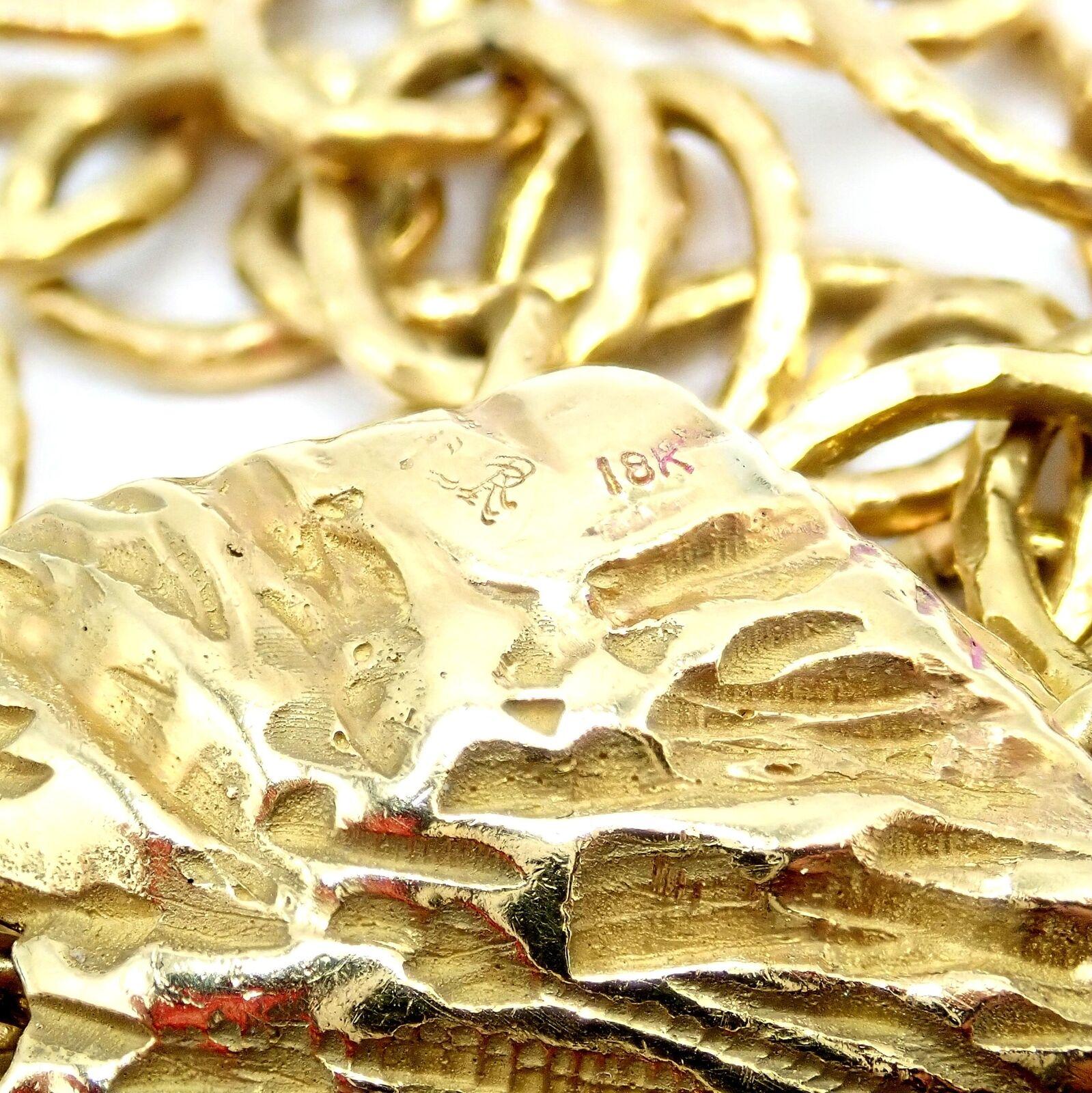Loree Rodkin Diamond Arrowhead Gold Pendant Necklace Estate of Jackie Collins For Sale 3