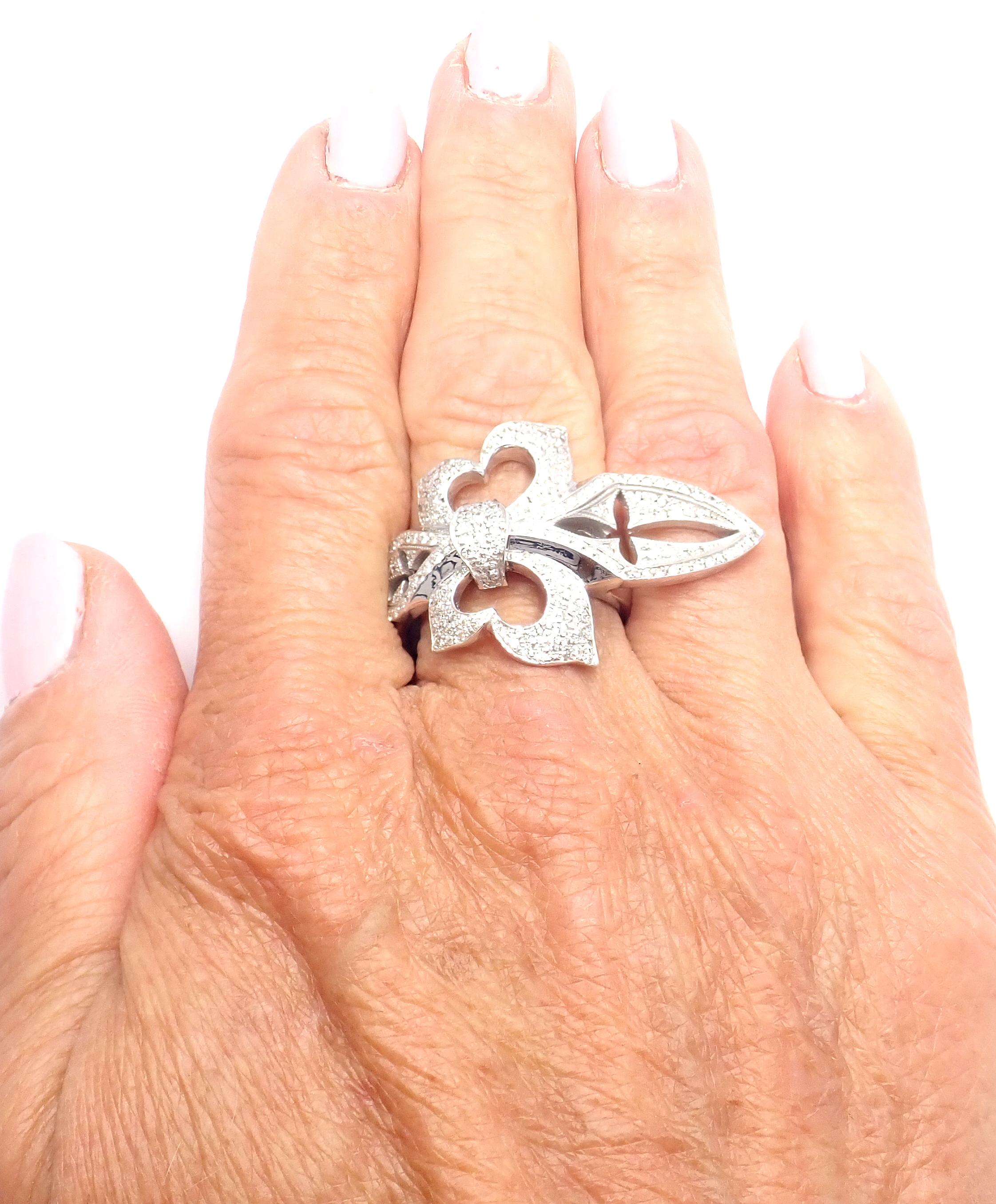 Loree Rodkin Diamond Fleur-de-Lis White Gold Ring For Sale 1