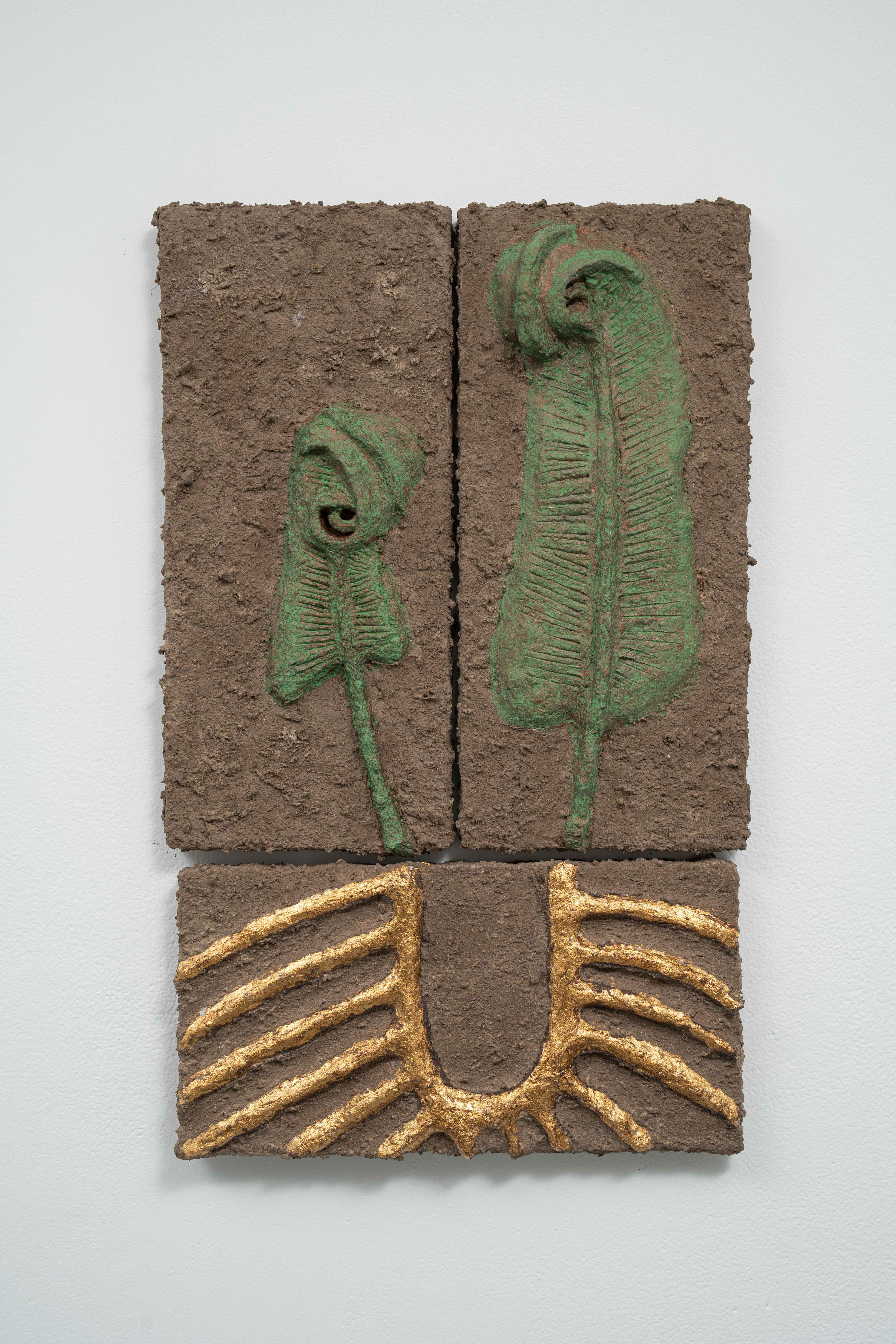 Wandskulptur: „Talking Roots #1“ – Sculpture von Loren Eiferman