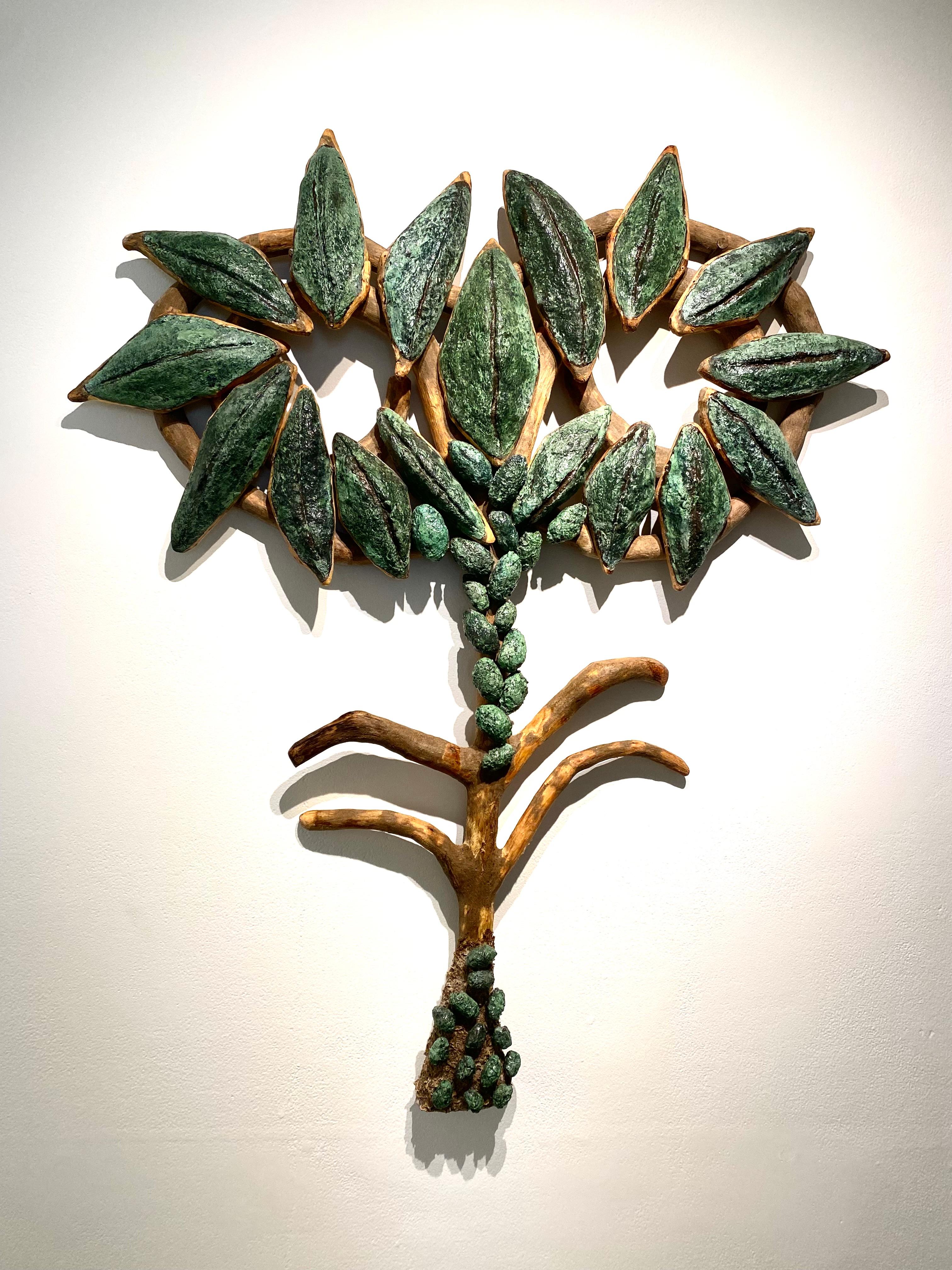 Wandskulptur einer Pflanze: „Spiraling Borage – Sculpture von Loren Eiferman