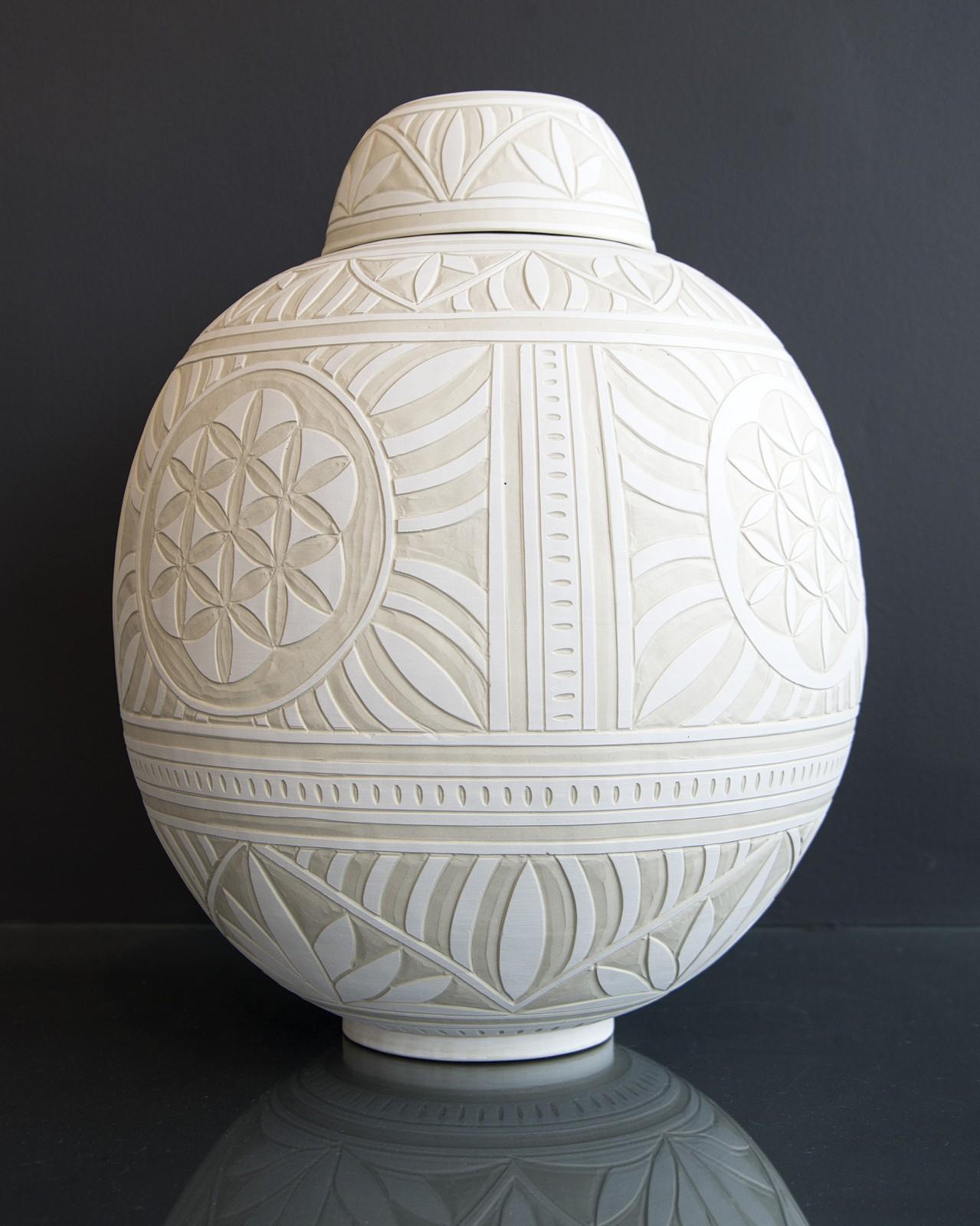Large Engraved Ginger Jar - decorative, detailed, handcrafted, porcelain vessel - Black Abstract Sculpture by Loren Kaplan