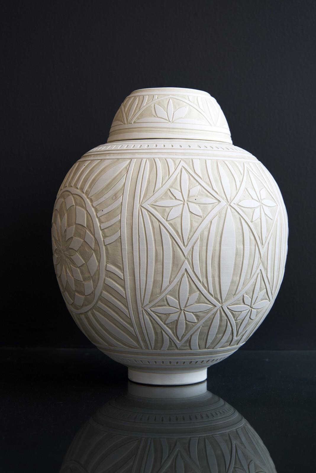 Medium Engraved Ginger Jar - decorative, detailed, handcrafted, porcelain vessel - Sculpture by Loren Kaplan