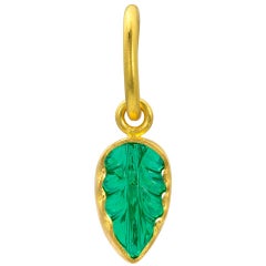 22 Karat Yellow Gold and Bezel Set Natural Emerald Carved Leaf Charm
