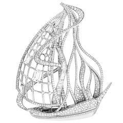 Broche en or blanc de Lorenz Bäumer, Unique Diamonds Boat