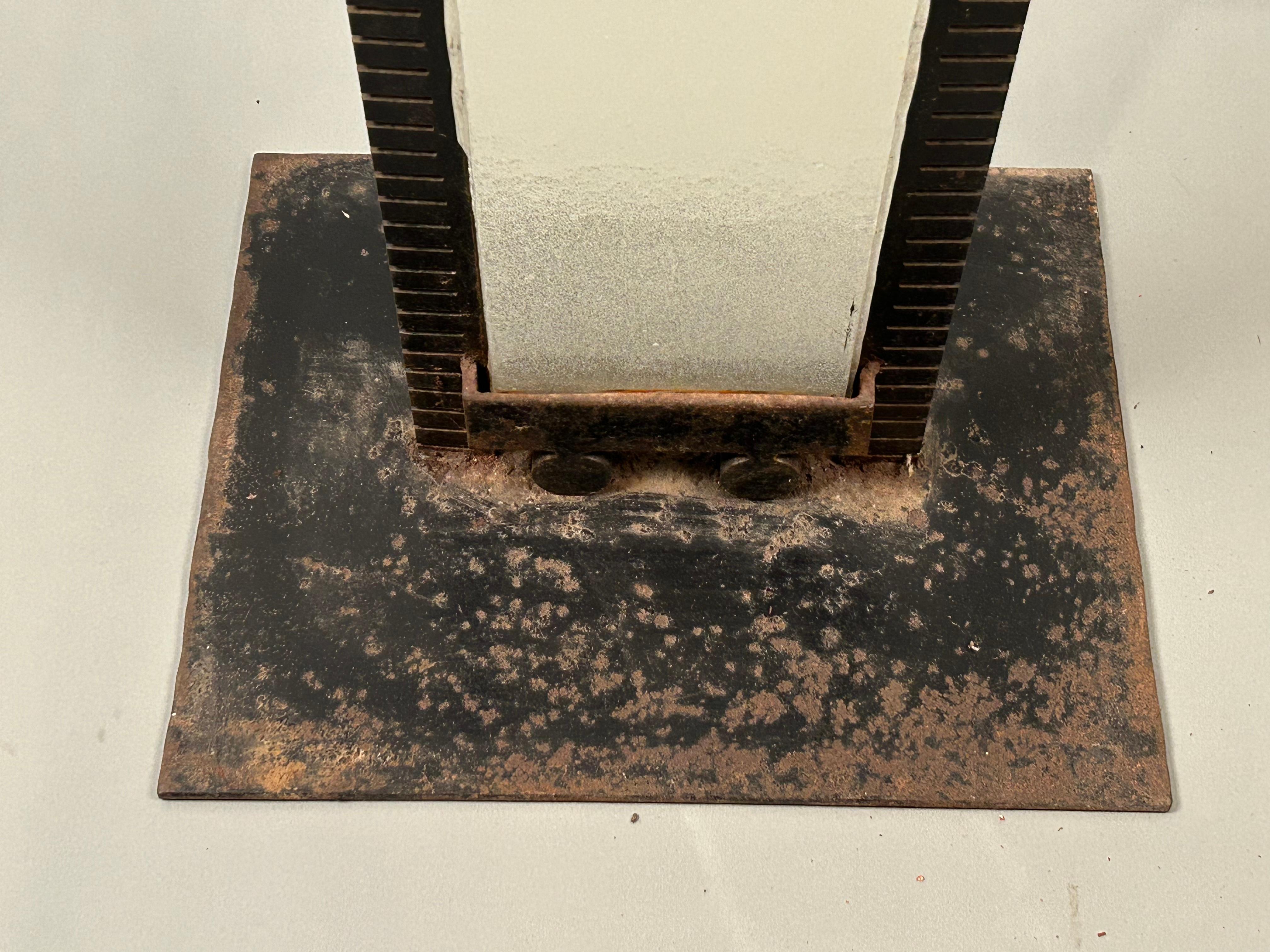 Sculpture en fer et en verre Lorenz Studios en vente 4