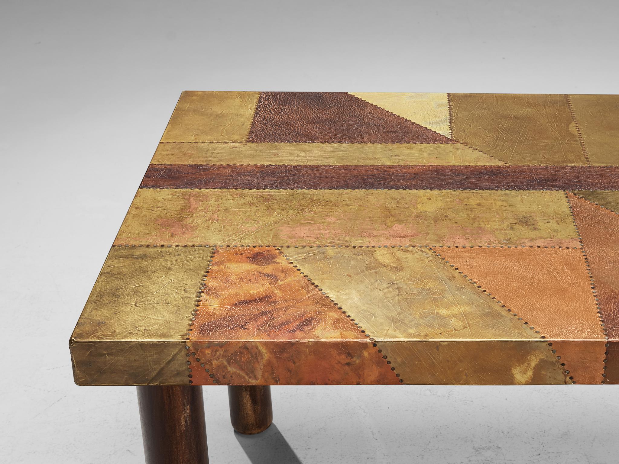 Milieu du XXe siècle Table de salle à manger ou table basse Lorenzo Burchiellaro en cuivre  en vente