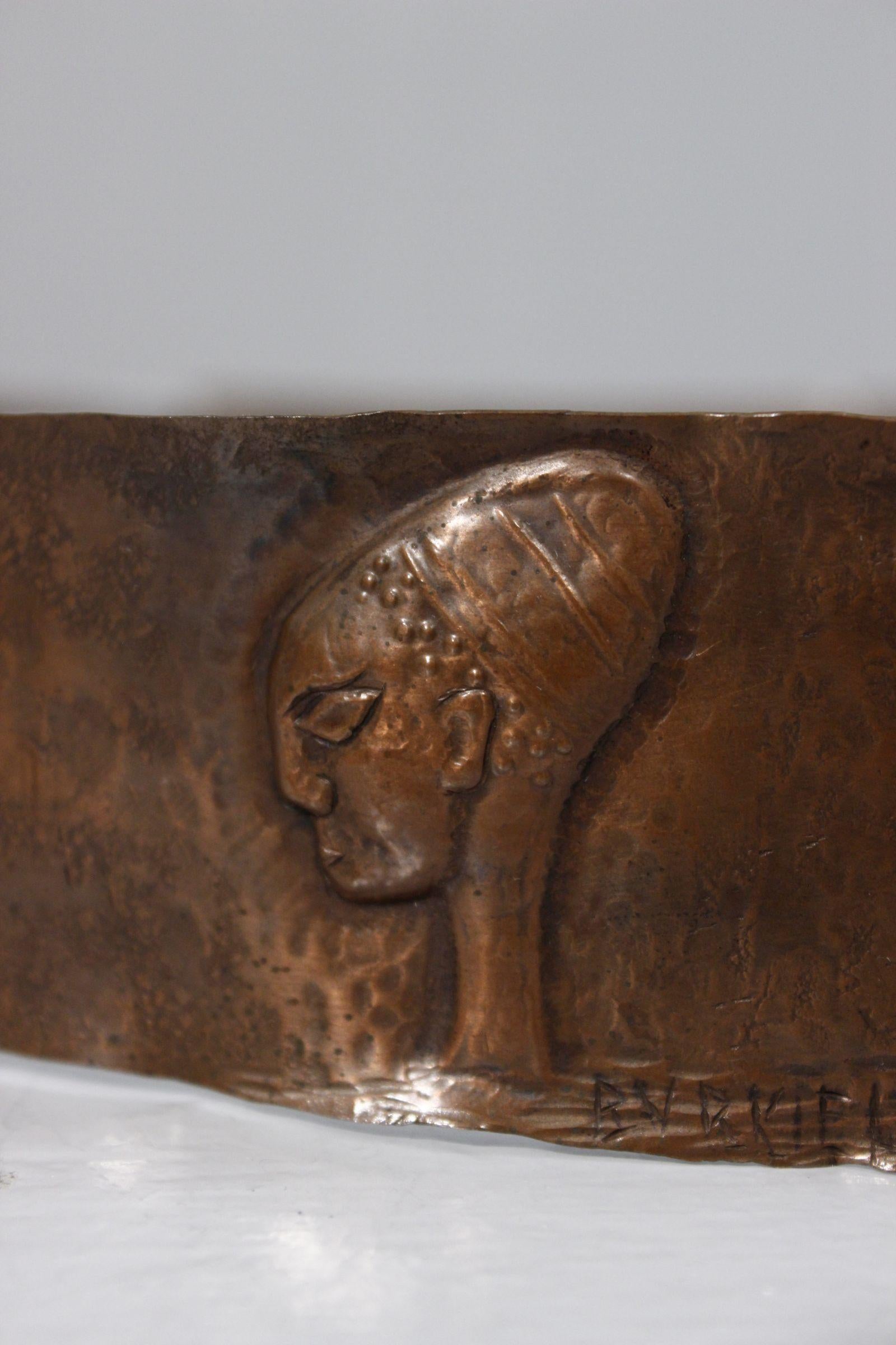 Repoussé Lorenzo Burchiellaro Hammered repoussé copper belt 1950s modernist design For Sale