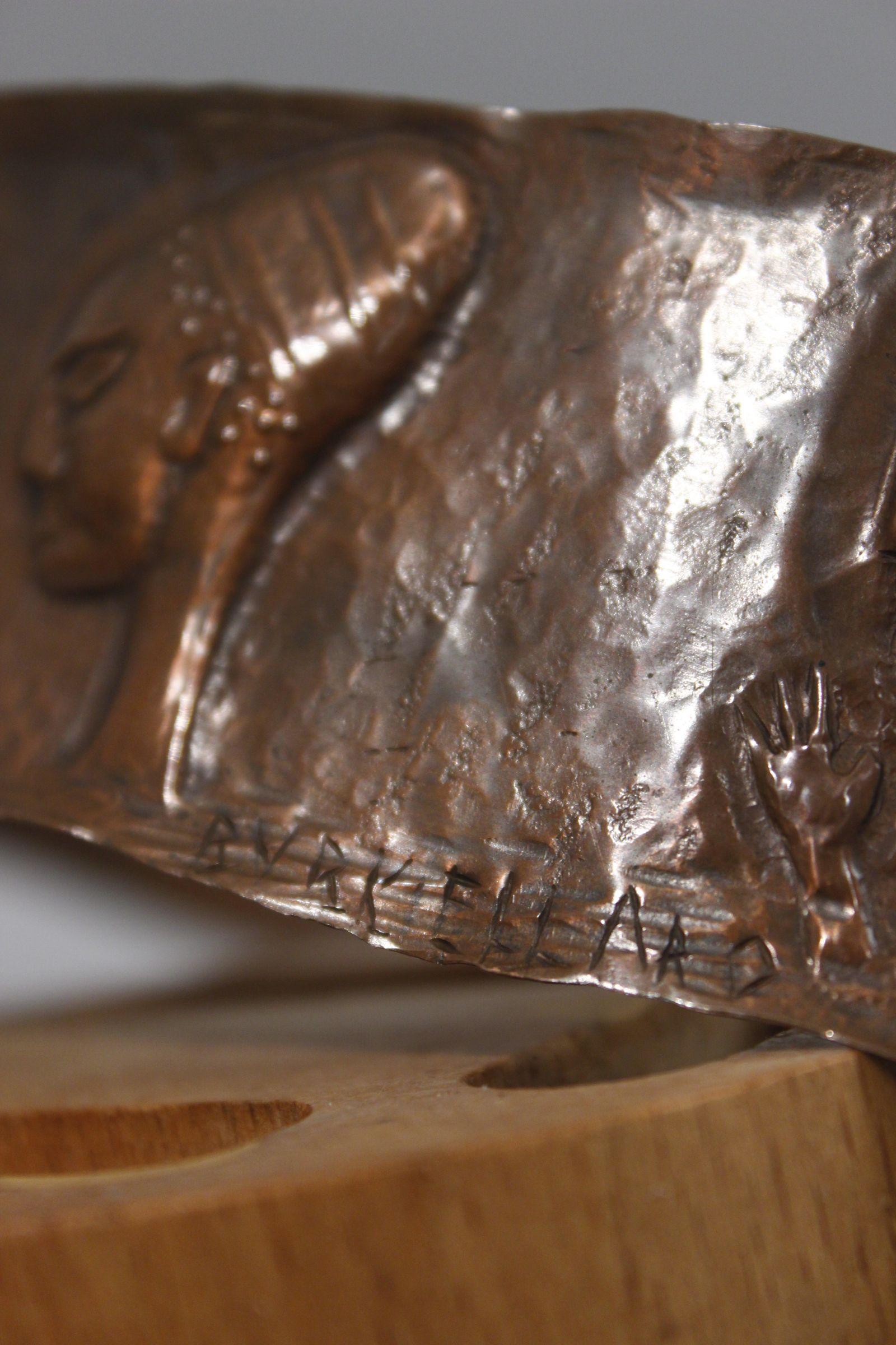 Lorenzo Burchiellaro Hammered repoussé copper belt 1950s modernist design In Good Condition For Sale In STRASBOURG, FR