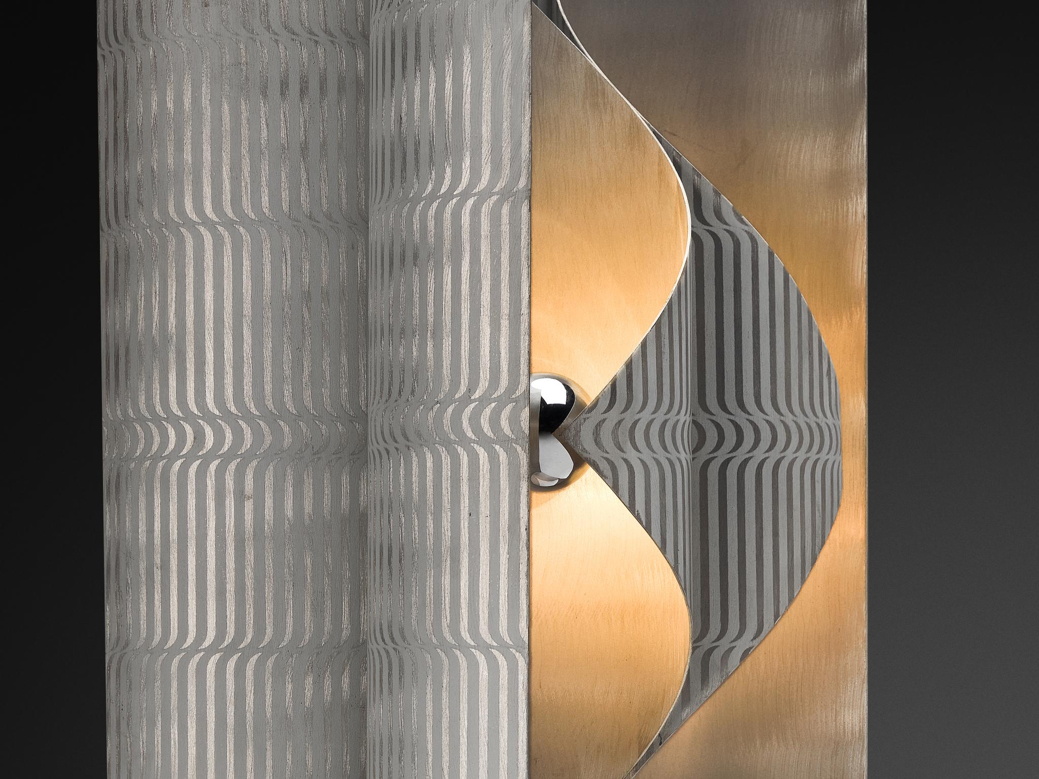 Lorenzo Burchiellaro Large Sculptural Lamp in Metal In condizioni buone in vendita a Waalwijk, NL