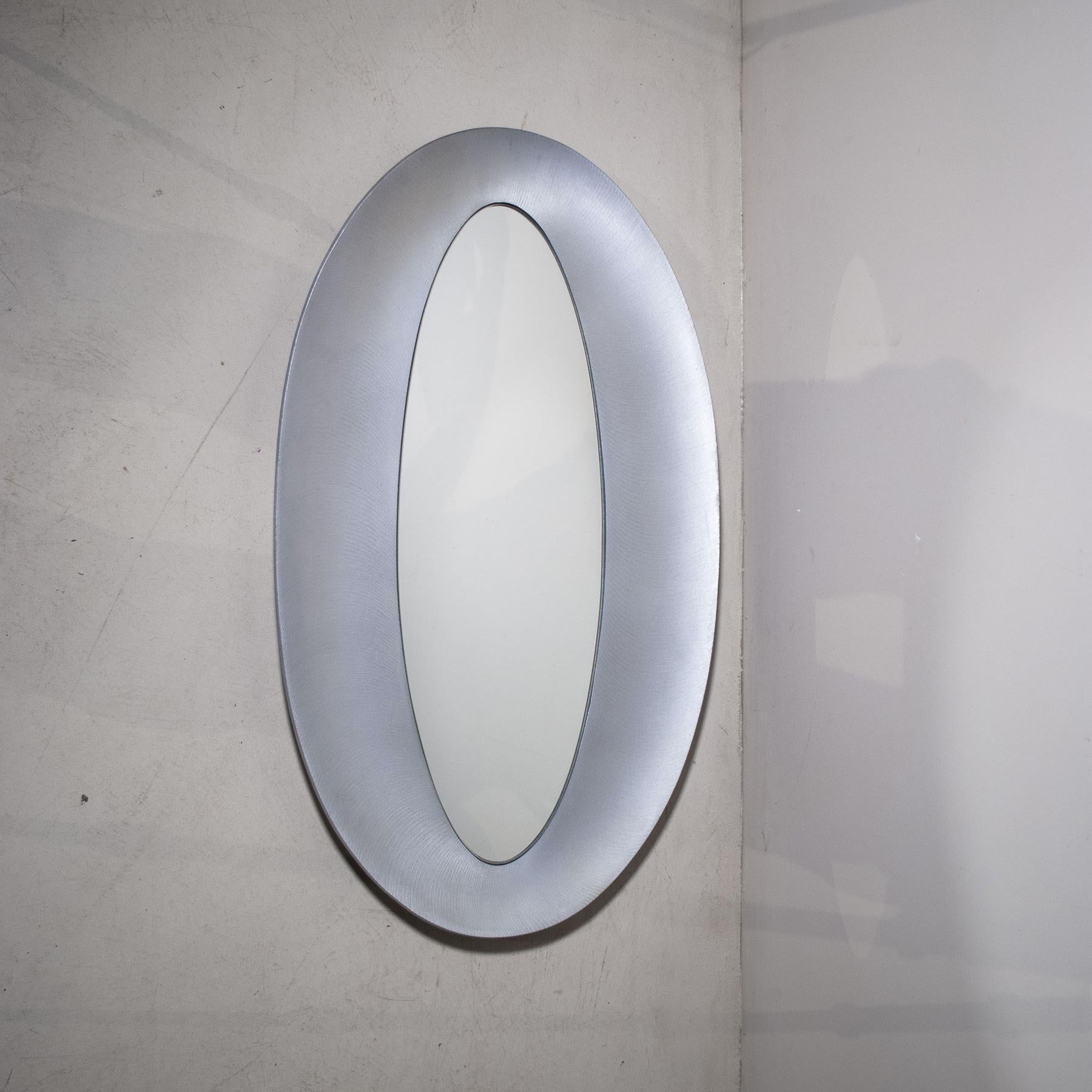 Lorenzo Burchiellaro oval mirror 1960s For Sale 2