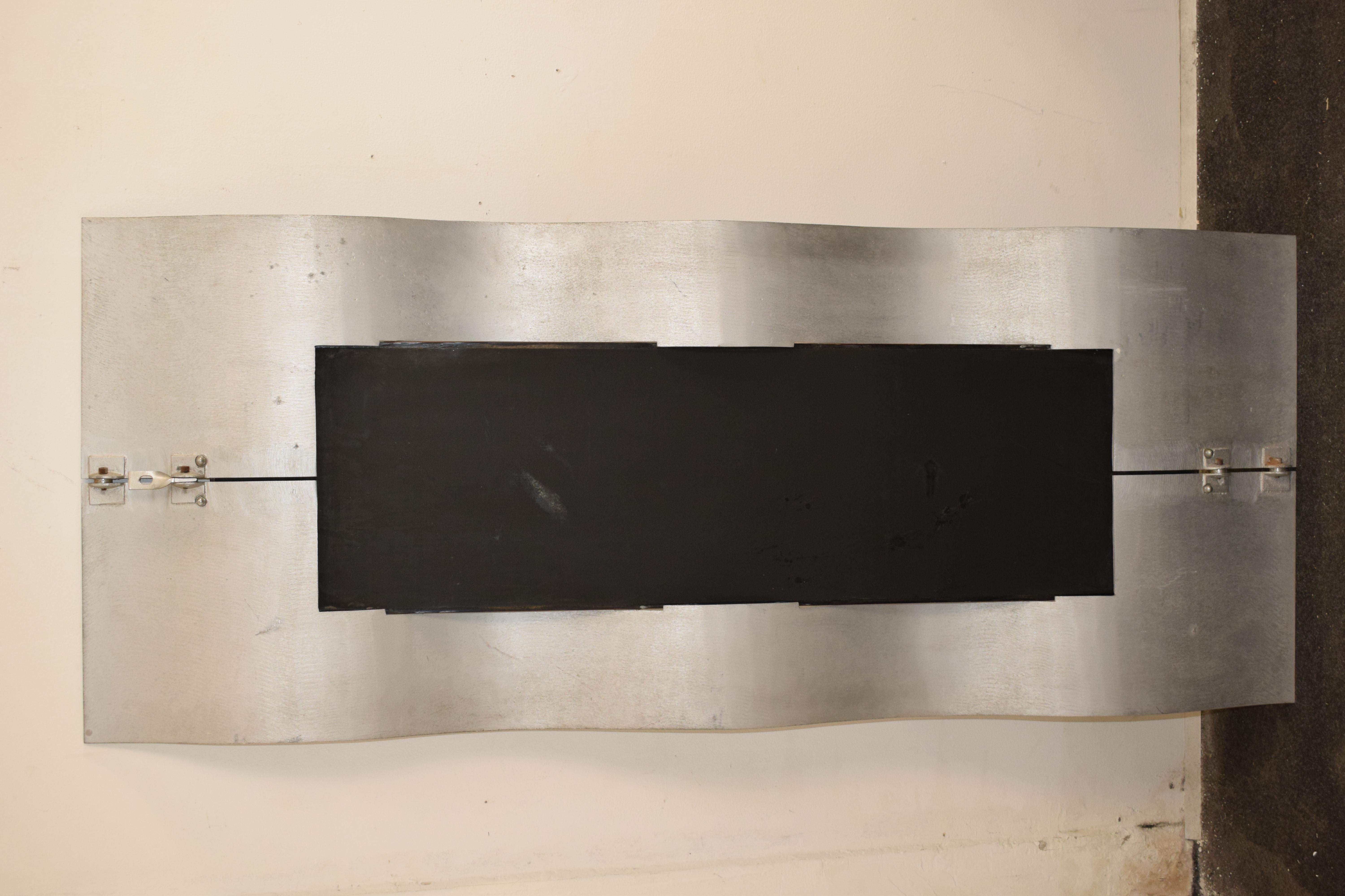 Lorenzo Burchiellaro - Spiegel 'Wave', 1970er Jahre im Angebot 8