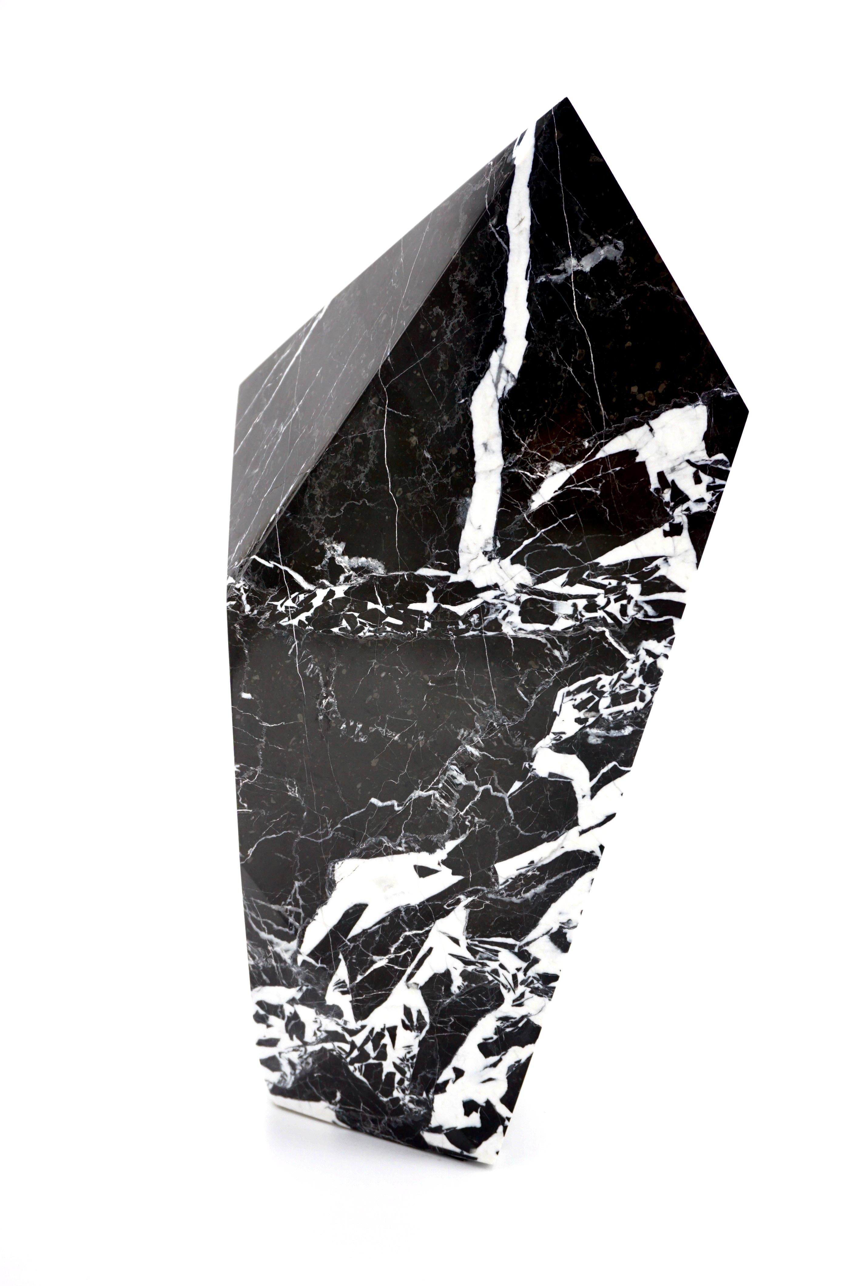 Marbre et bronze sculpturaux « Black Polyhedrum » de Lorenzo Ciompi  Lampe de table, 2023 en vente 7