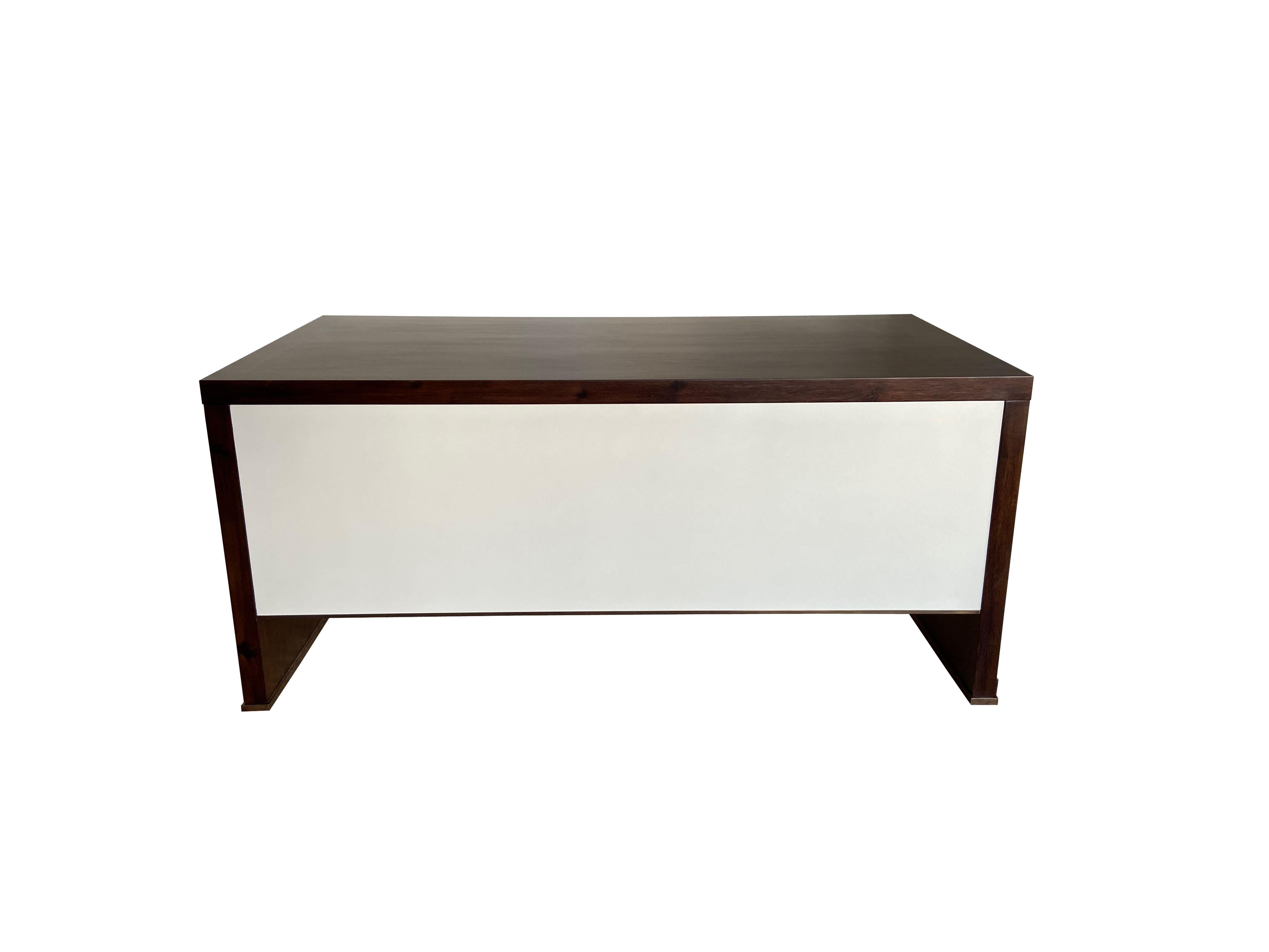 Lorenzo Desk in Argentine Rosewood, Bronze and White Lacquer from Costantini For Sale 4