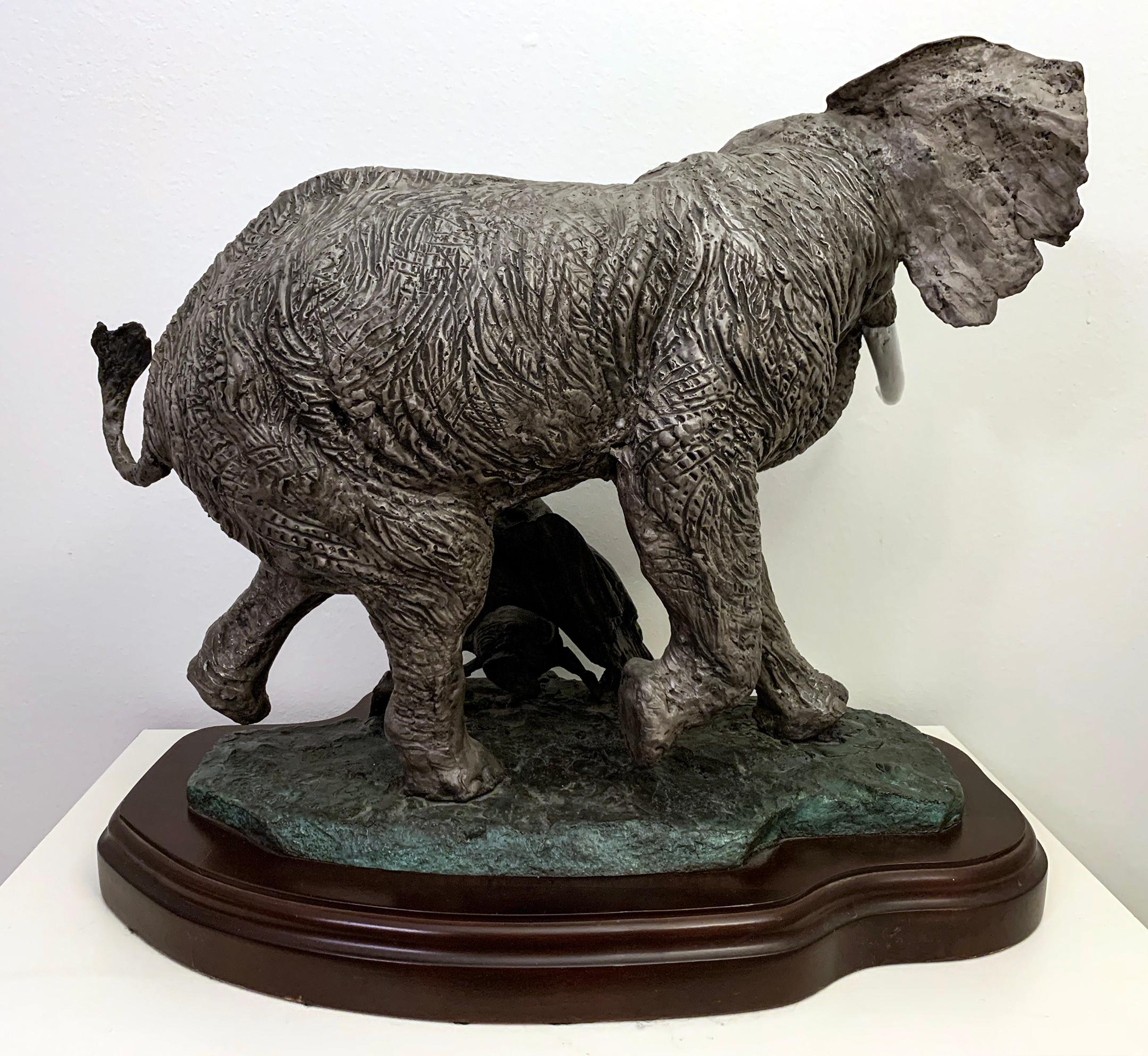 Lorenzo E. Ghiglieri Bronze Elephant with Warthog In Good Condition In Culver City, CA