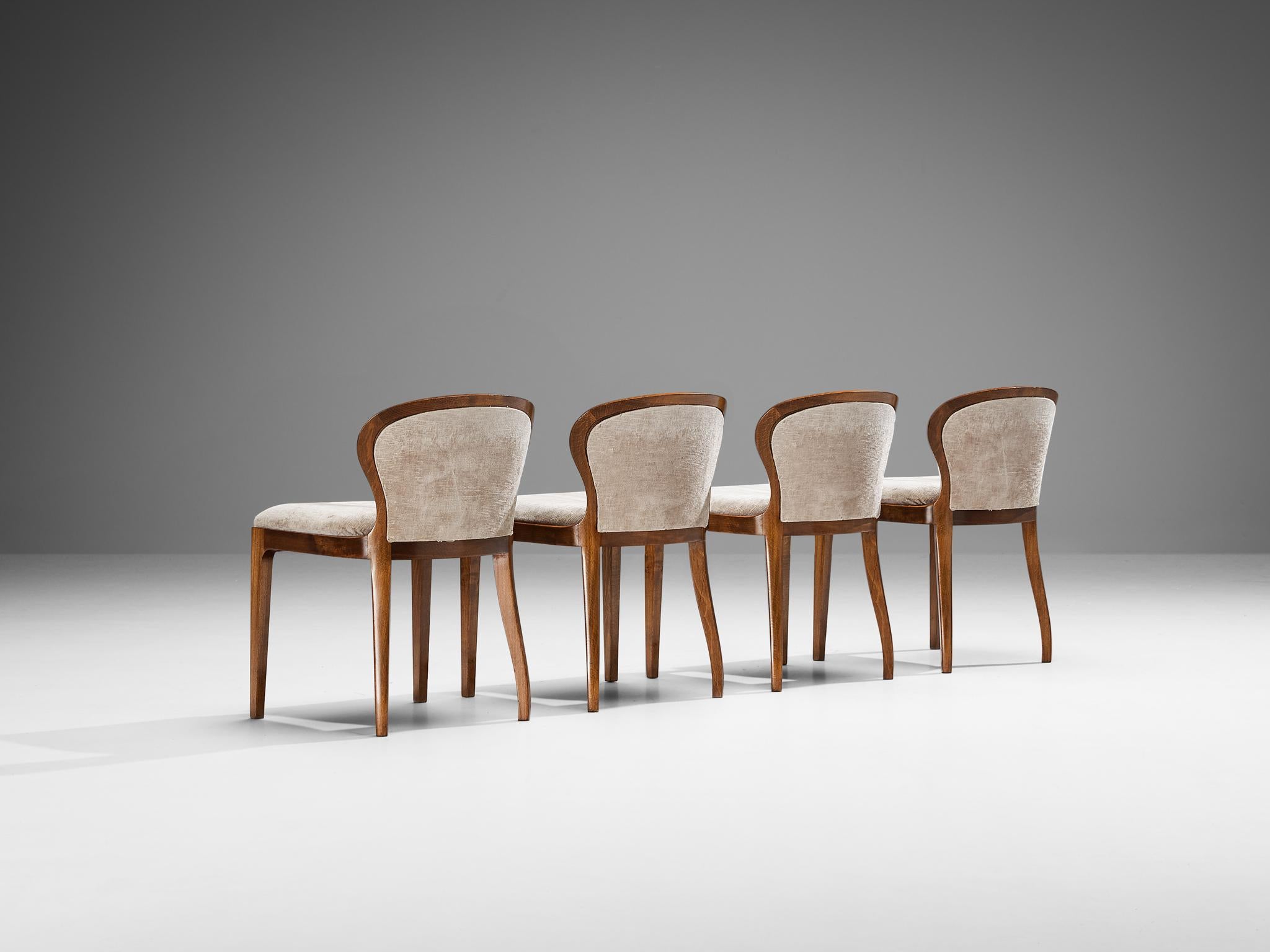 Lorenzo Forges Davanzati for Elam, set of four 'Stradivarius' dining chairs, velvet, beech, Italy, 1960s

These chairs are designed by Lorenzo Forges Davanzati for Elam and are a quite rare find. The chairs are characterized by a backrest that