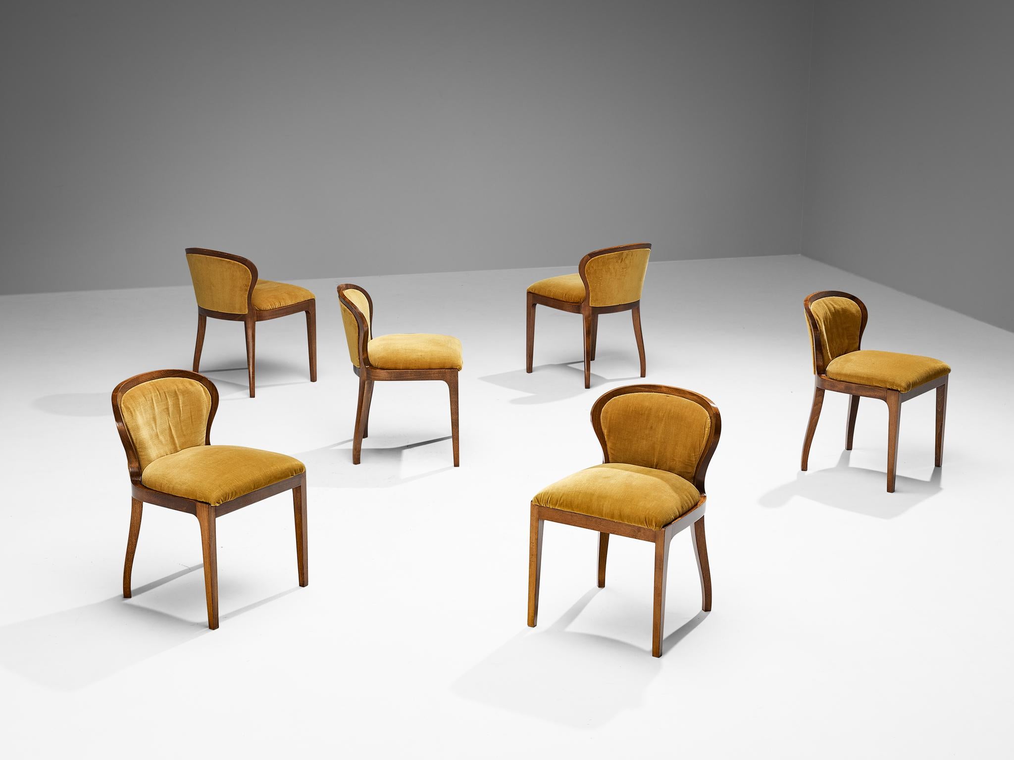 Lorenzo Forges Davanzati for Elam, set of six 'Stradivarius' dining chairs, velvet, beech, Italy, 1960s

These chairs are designed by Lorenzo Forges Davanzati for Elam and are a quite rare find. The chairs are characterized by a backrest that