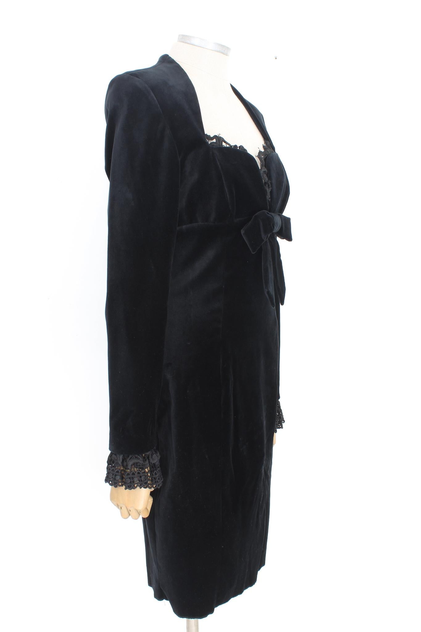 Loretta di Lorenzo Black Velvet Vintage Evening Dress 80s in vendita 1