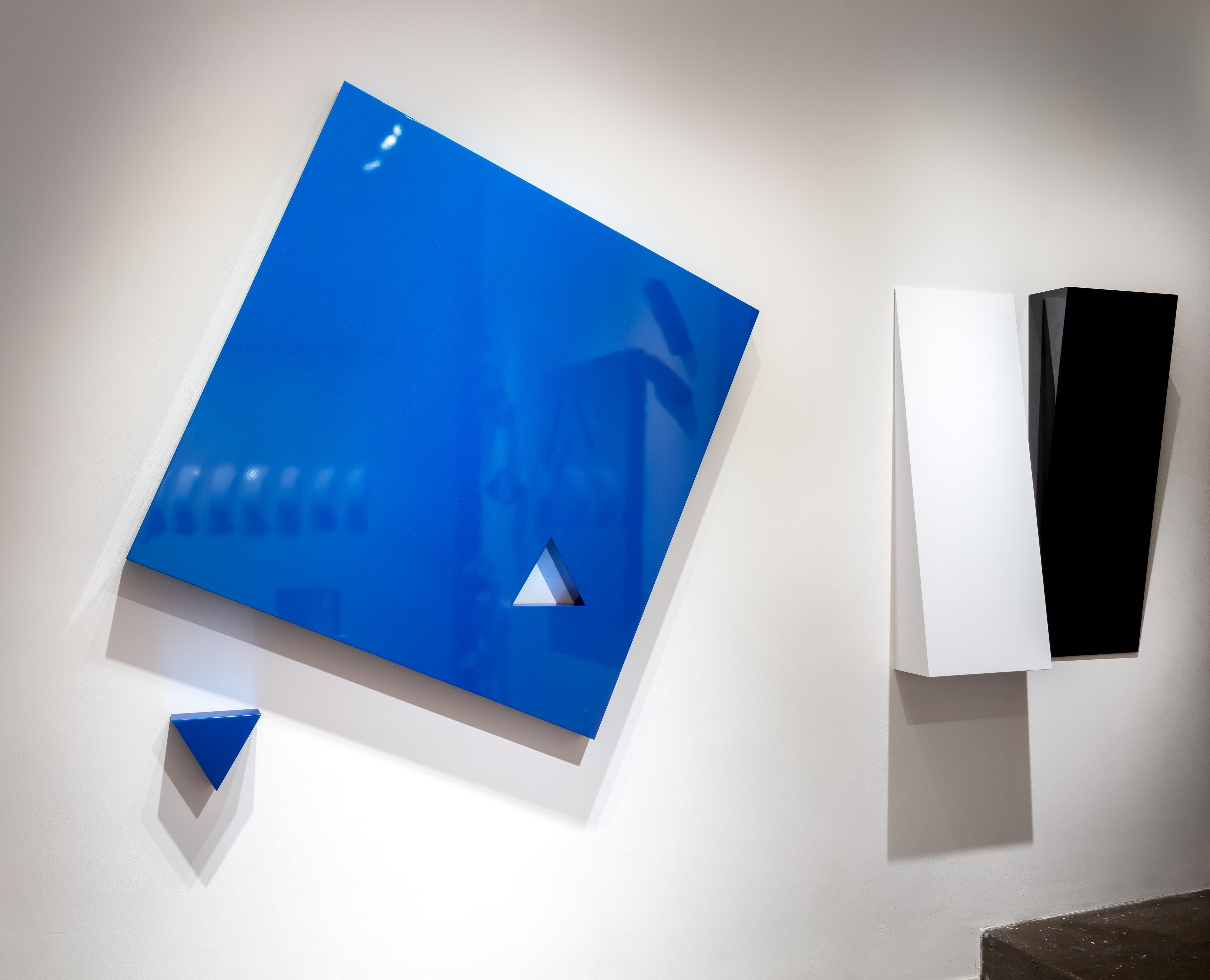 Piece (blue) - Contemporary Art by  Lori Cozen-Geller