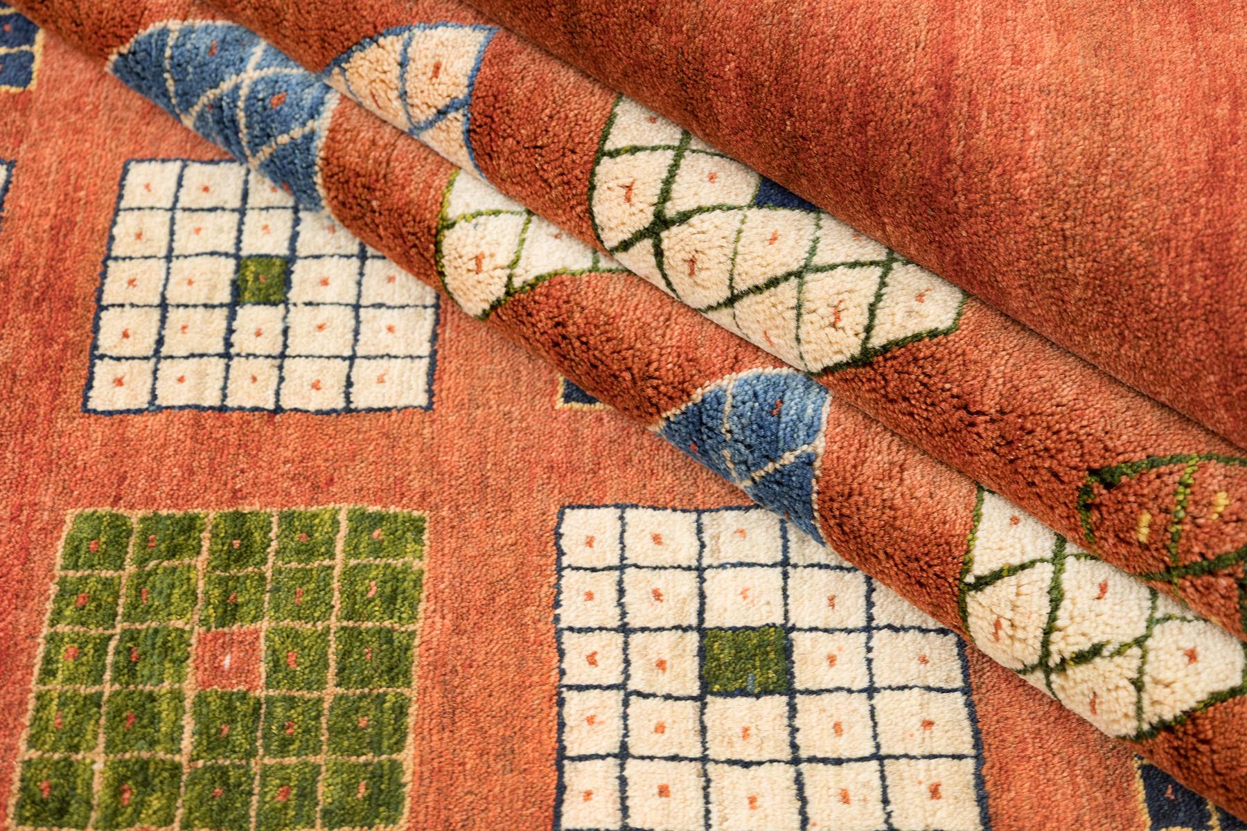 Lori Gabbeh (blau, grün, elfenbeinfarben, gelb, terrakotta-rot, 11'3