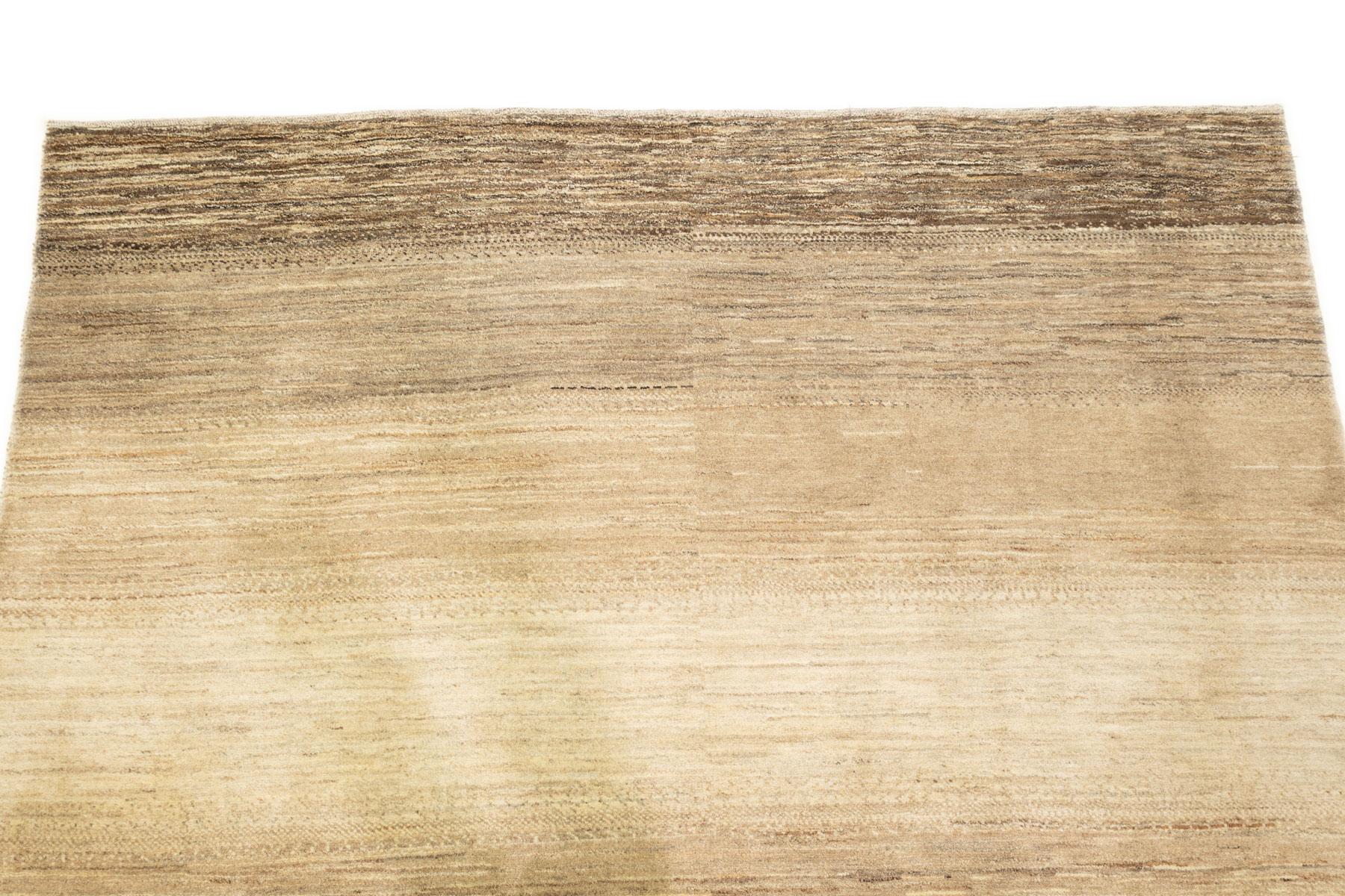 Annodato a mano Gabbeh Lori, annodato a mano, 8,2 × 6,7 piedi - Beige naturale e marrone sfumato in vendita