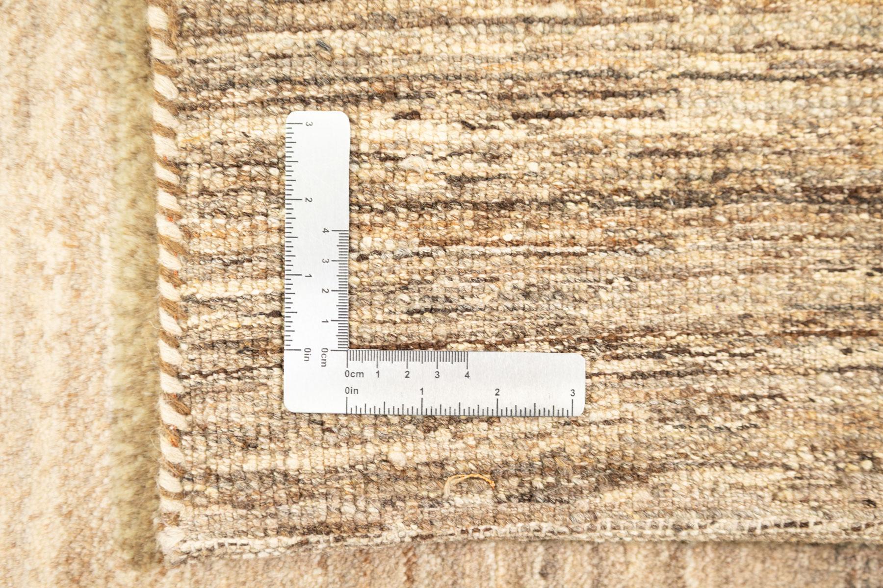 Gabbeh Lori, annodato a mano, 8,2 × 6,7 piedi - Beige naturale e marrone sfumato in vendita 1