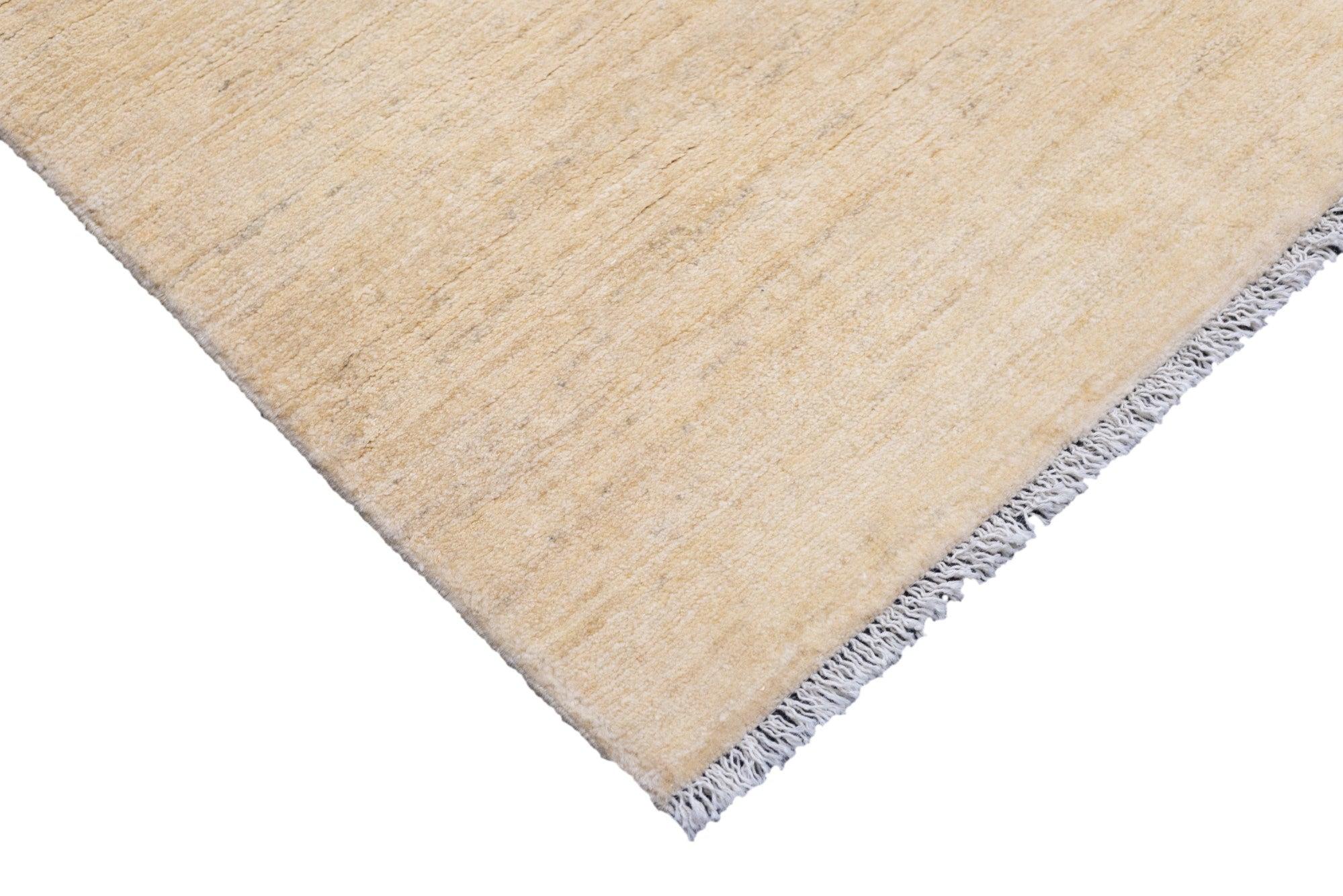 Lori Gabbeh Teppich 3'9'' x 5'7'' im Zustand „Neu“ im Angebot in New York, NY