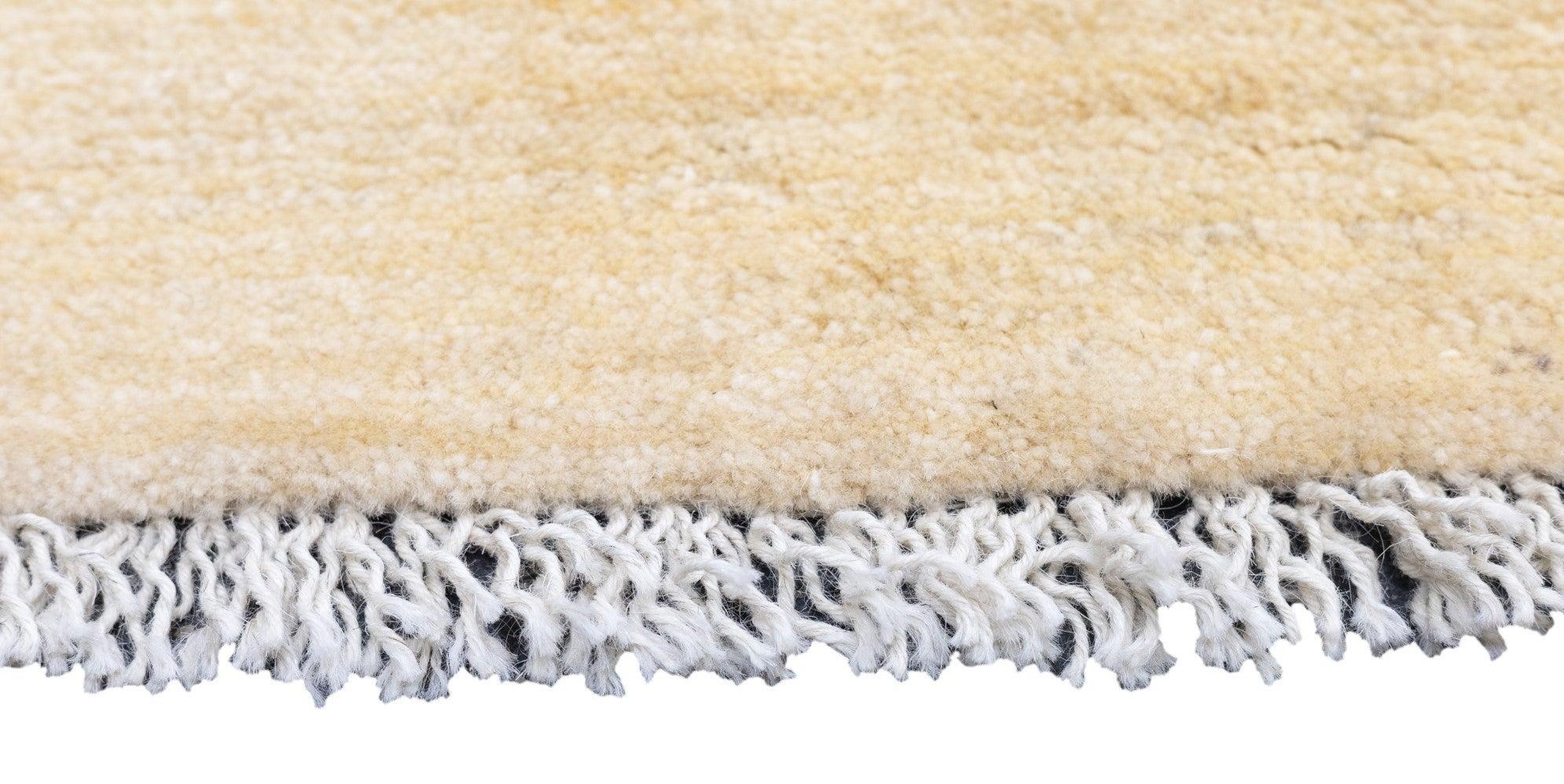 Lori Gabbeh Teppich 3'9'' x 5'7'' (Wolle) im Angebot